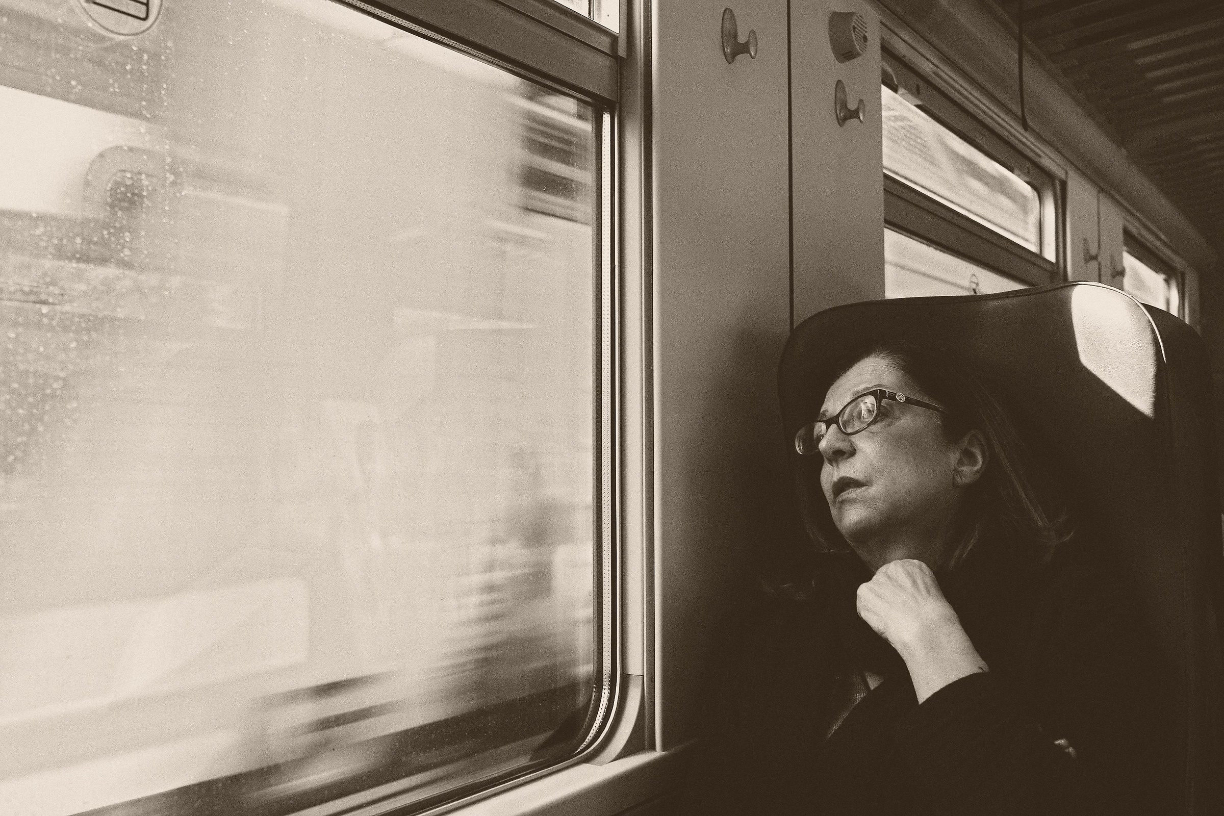 Stanca di leggere ma continua a piovere