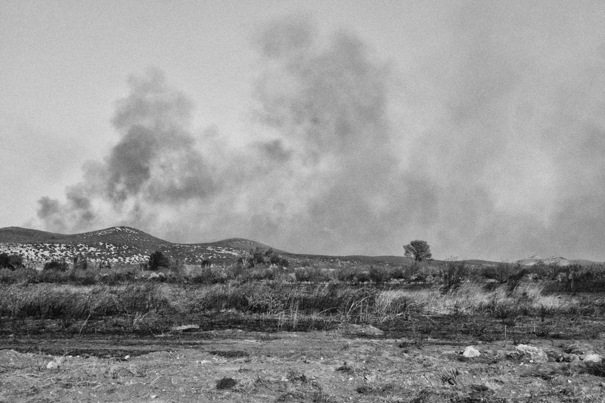 laggiù l'autostrada brucia