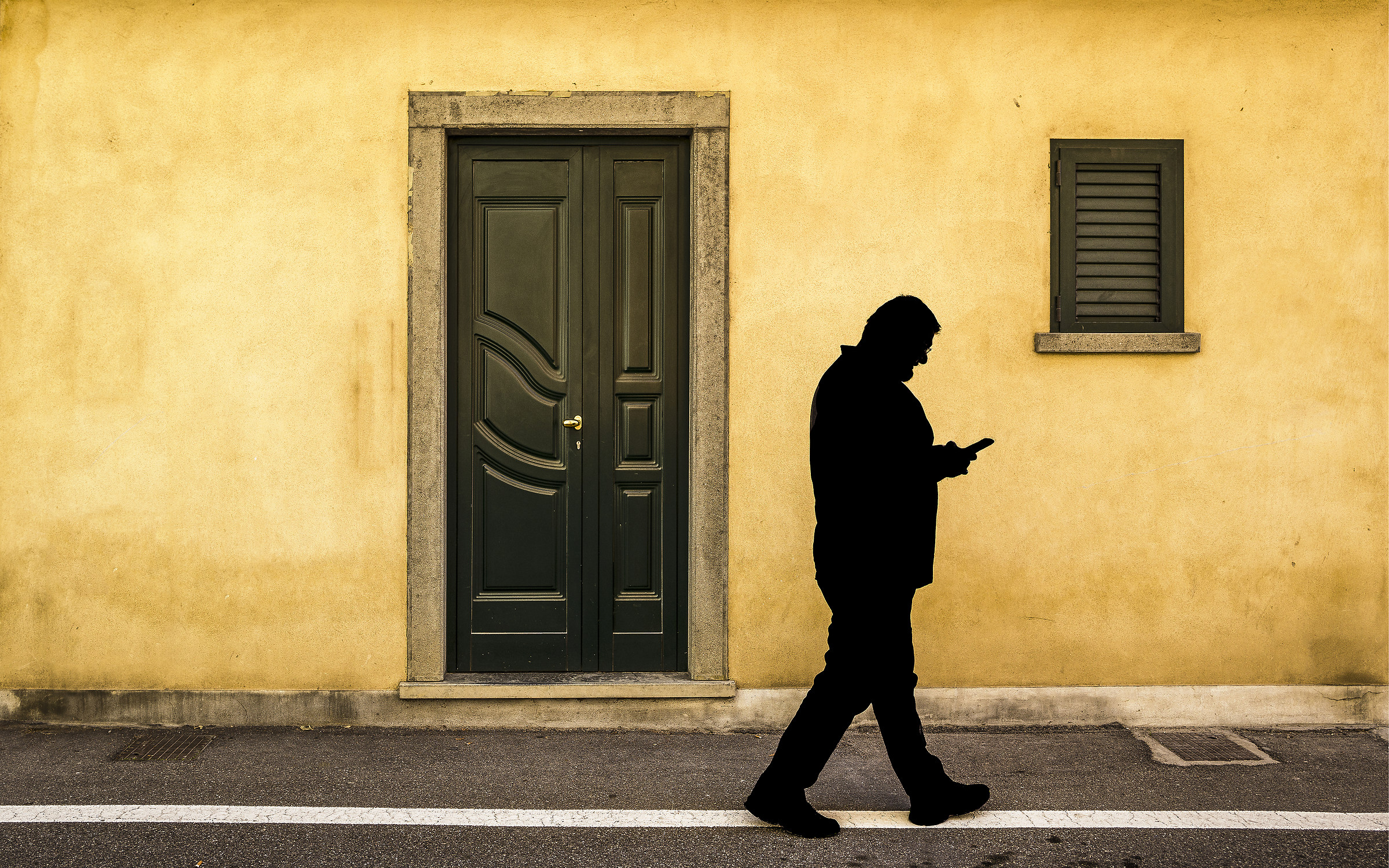 Anonymous presence 5