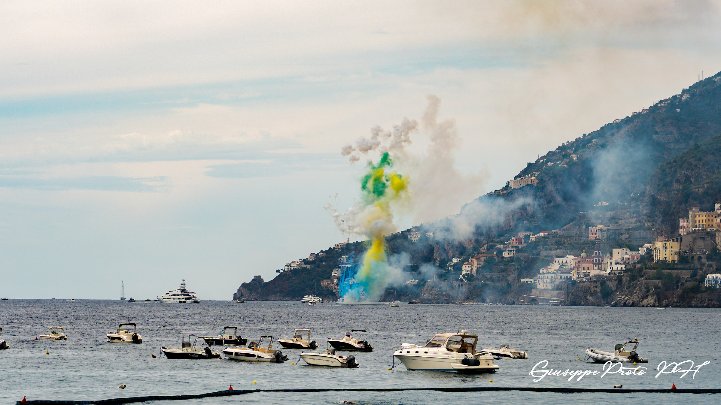 Color Smoke Atrani