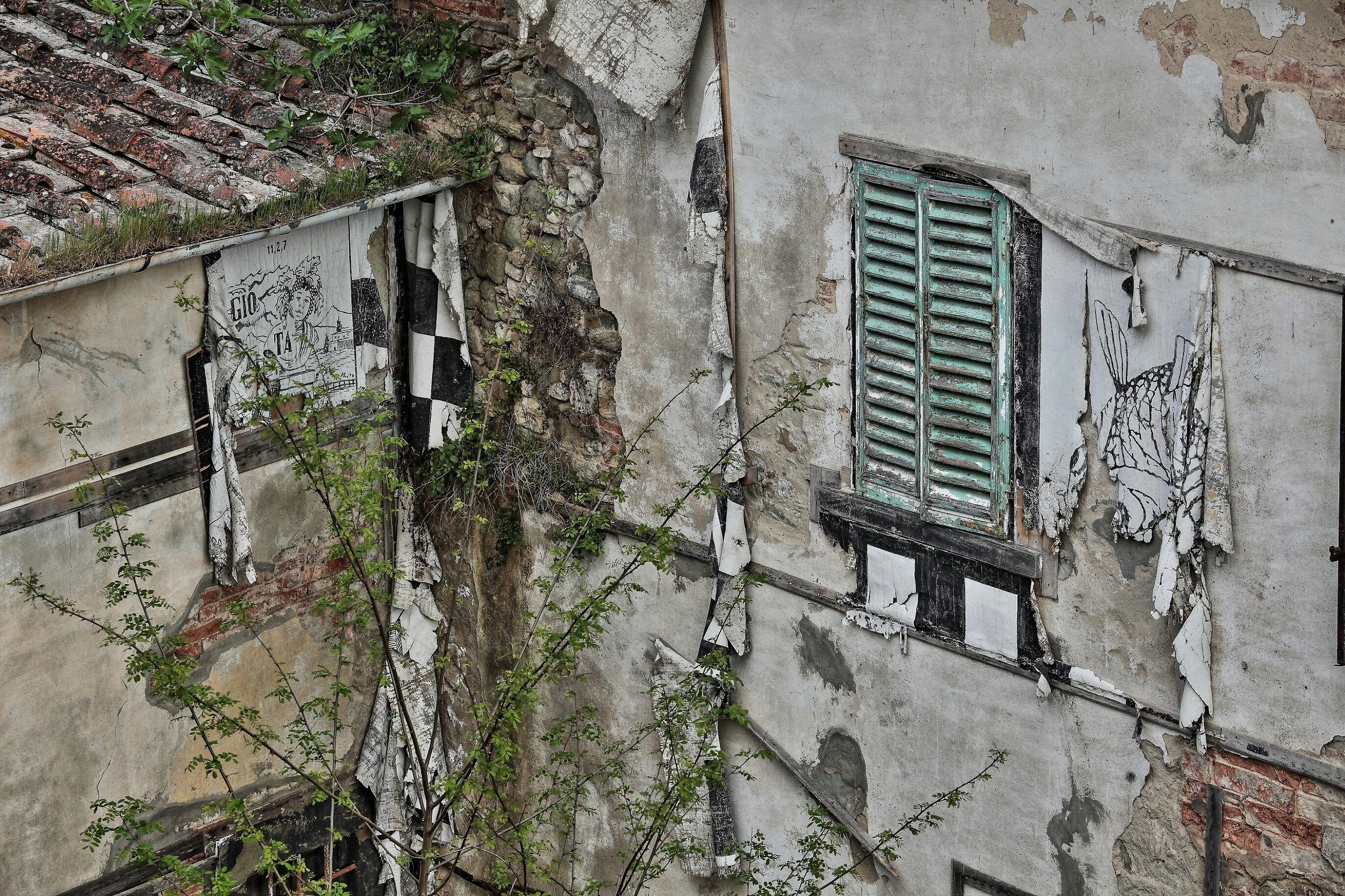 Quel che resta di un set cinematografico