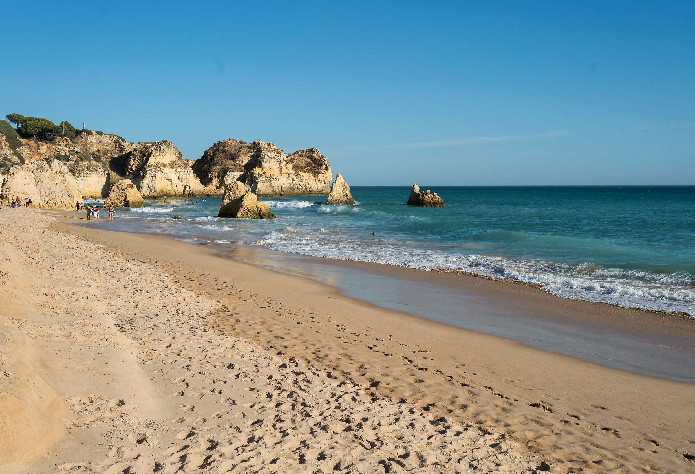 Praia Dos Tres Irmaos