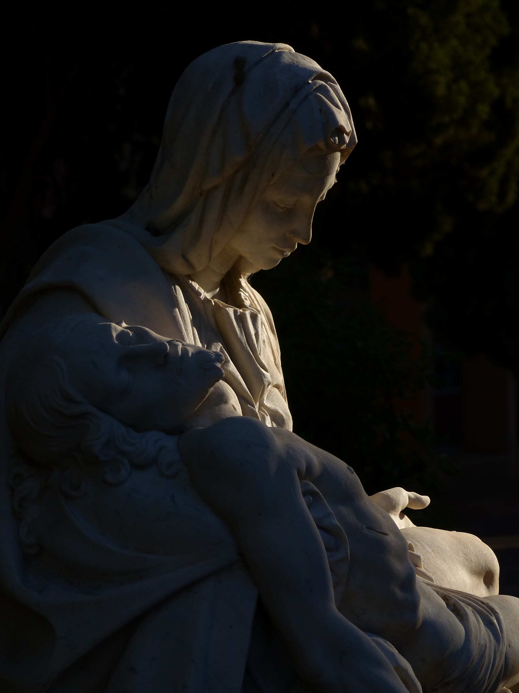 light that draws pain