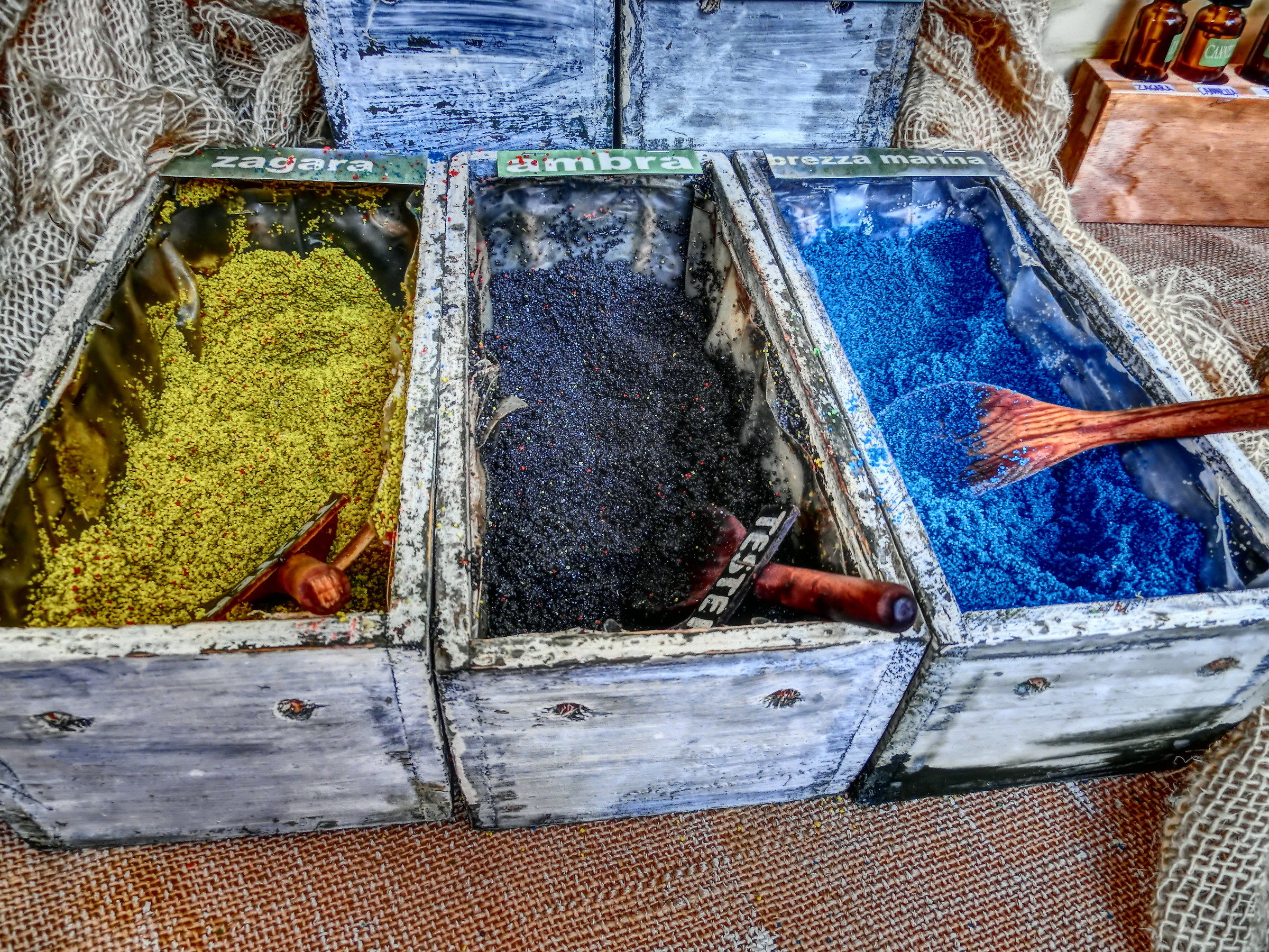 Il mercato delle essenze 2