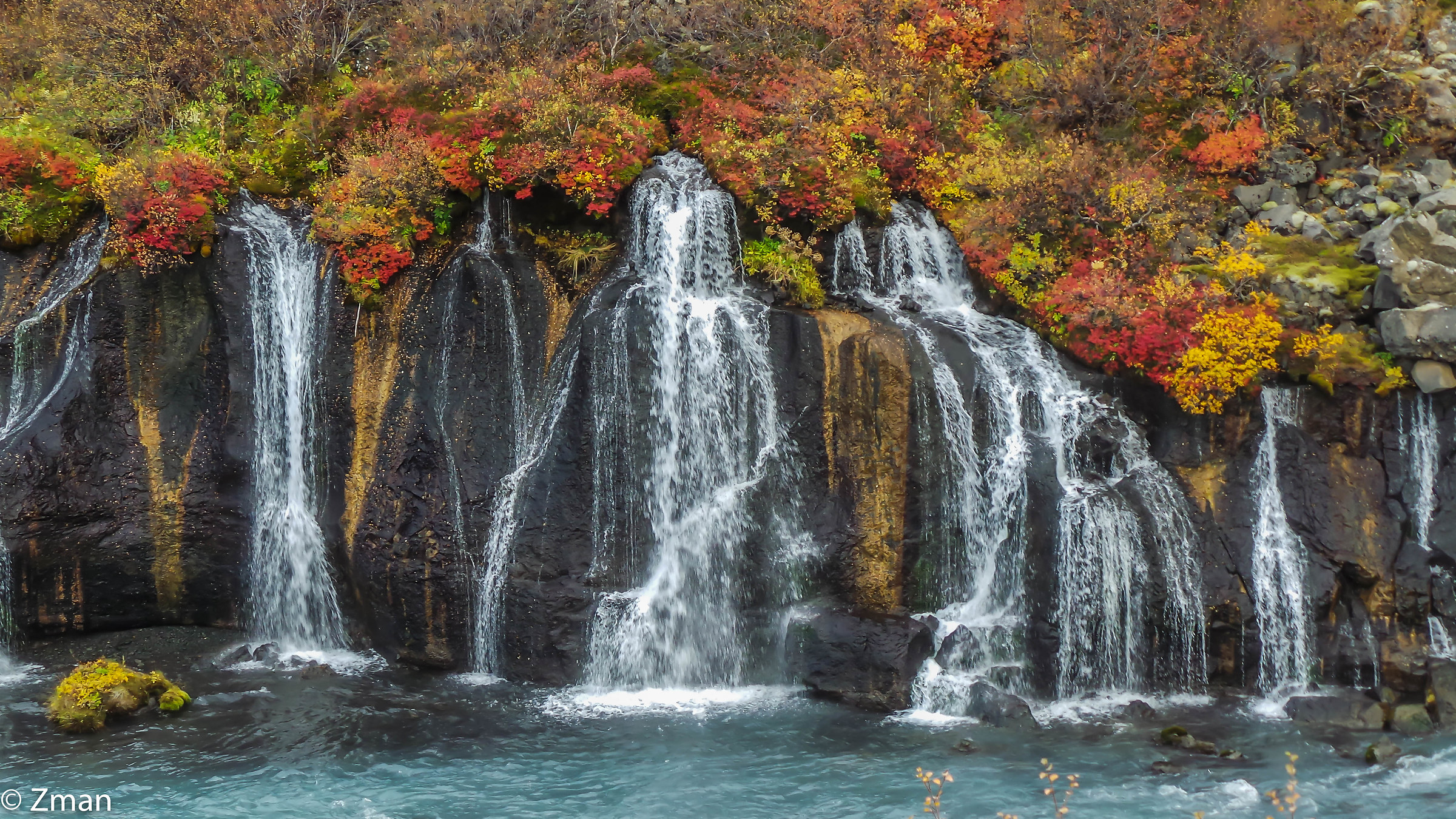 cascate di Hraunfossar