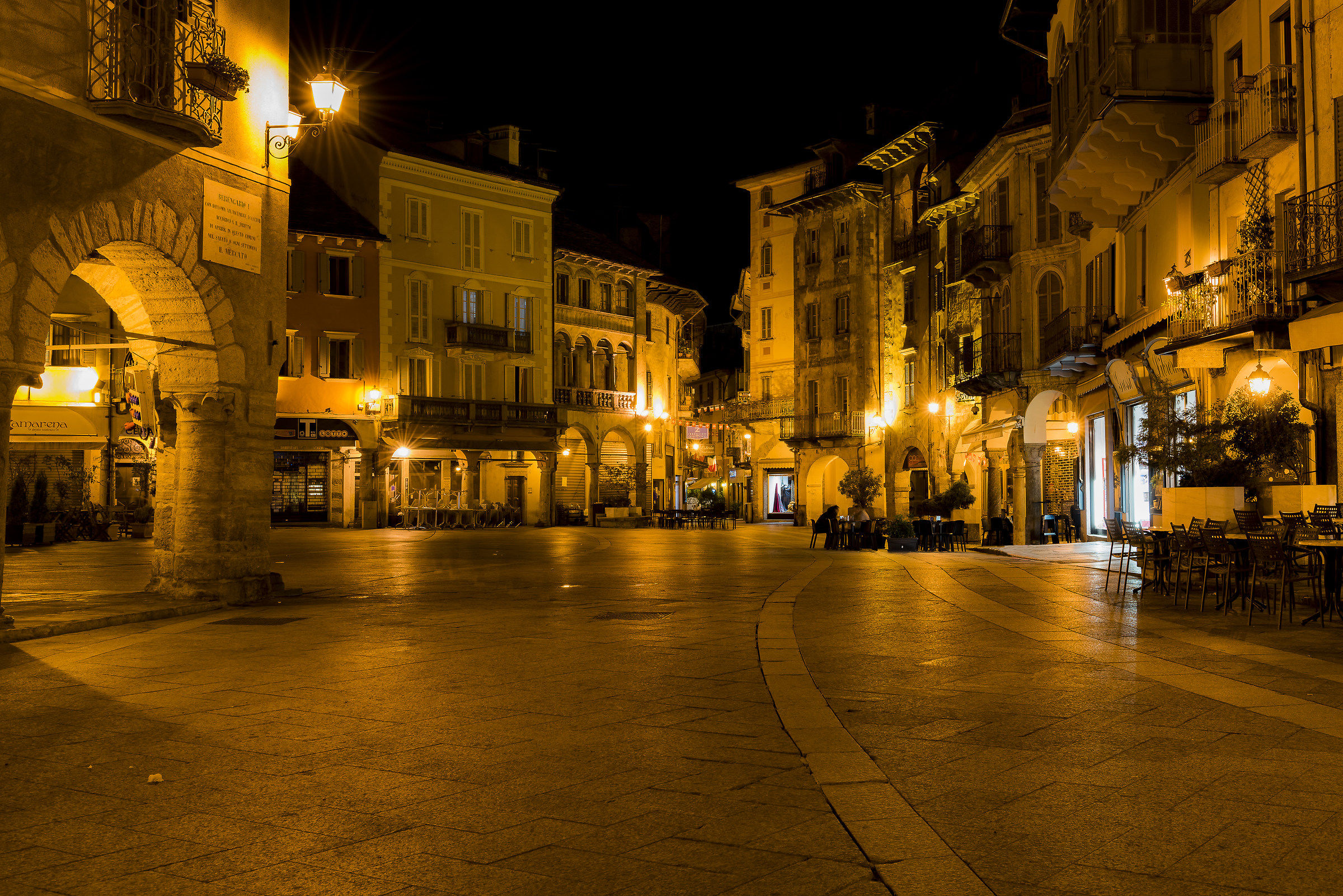Domodossola piazza del mercato