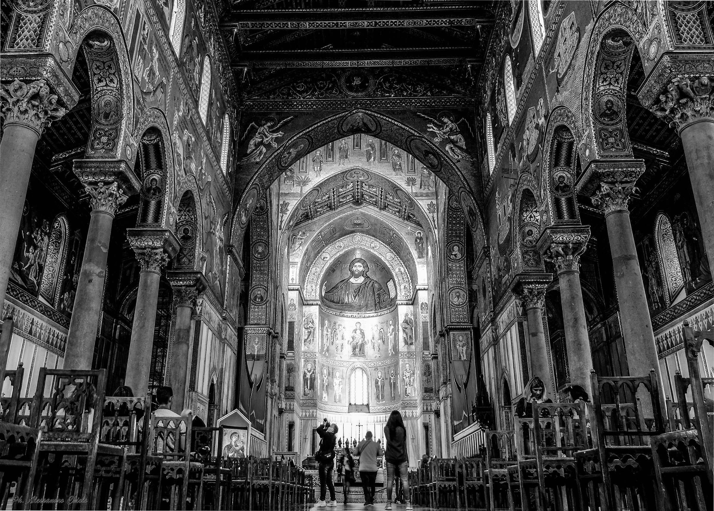 Interior of the Cathedral of Monreale (pa)