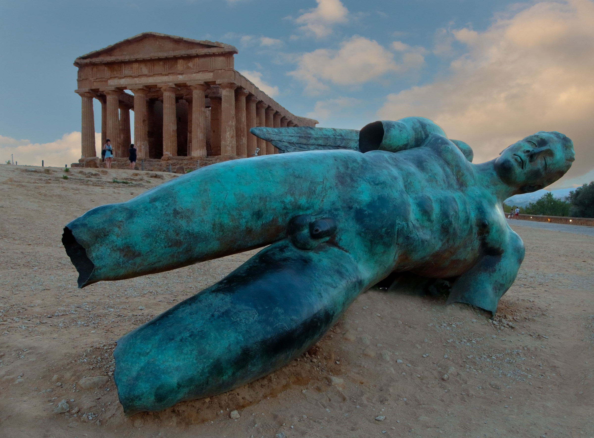 Icarus at the foot of the Temple of Concordia