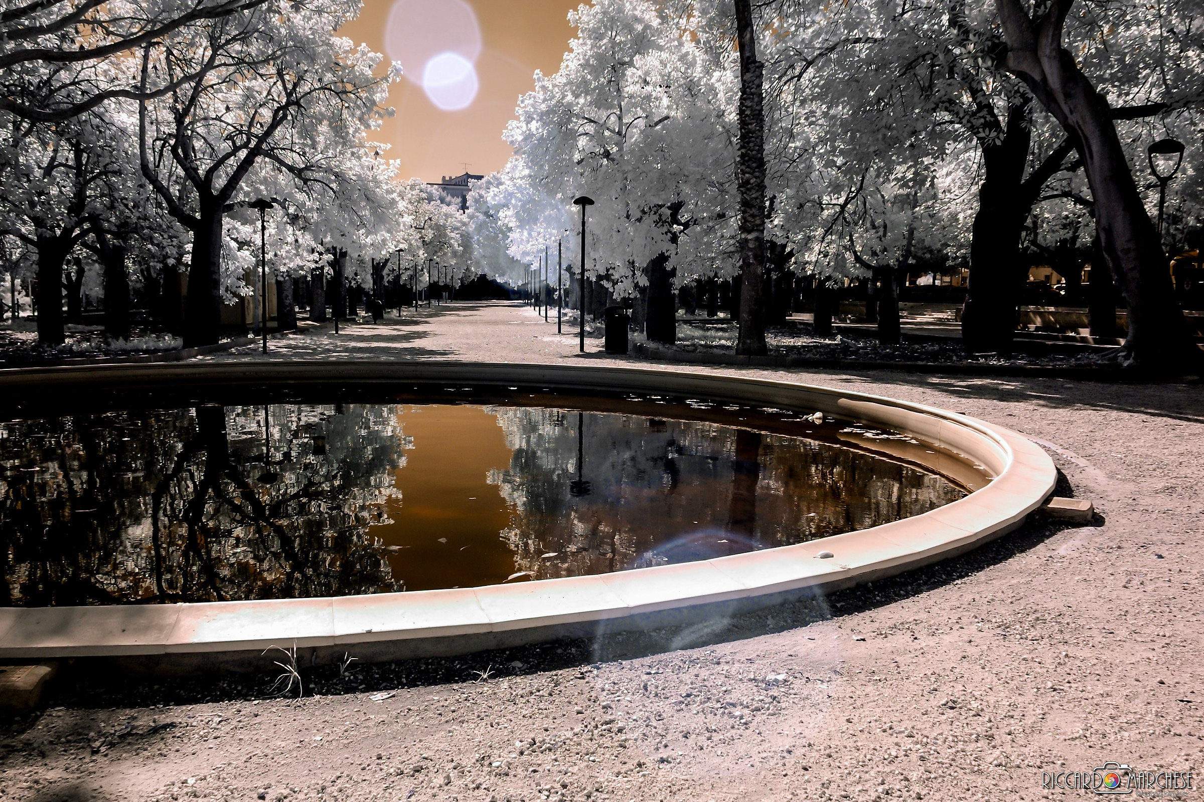 The sleeping fountain