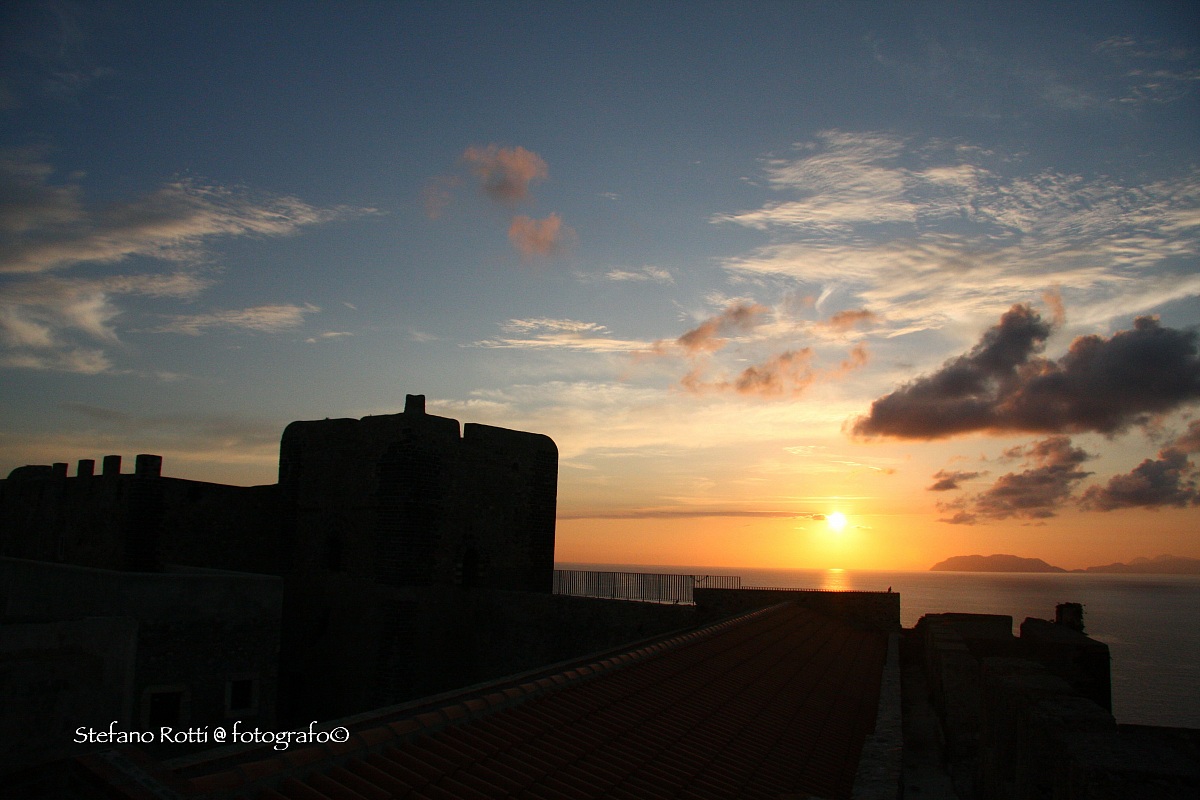 5 sunset seen from the tower on aeolian