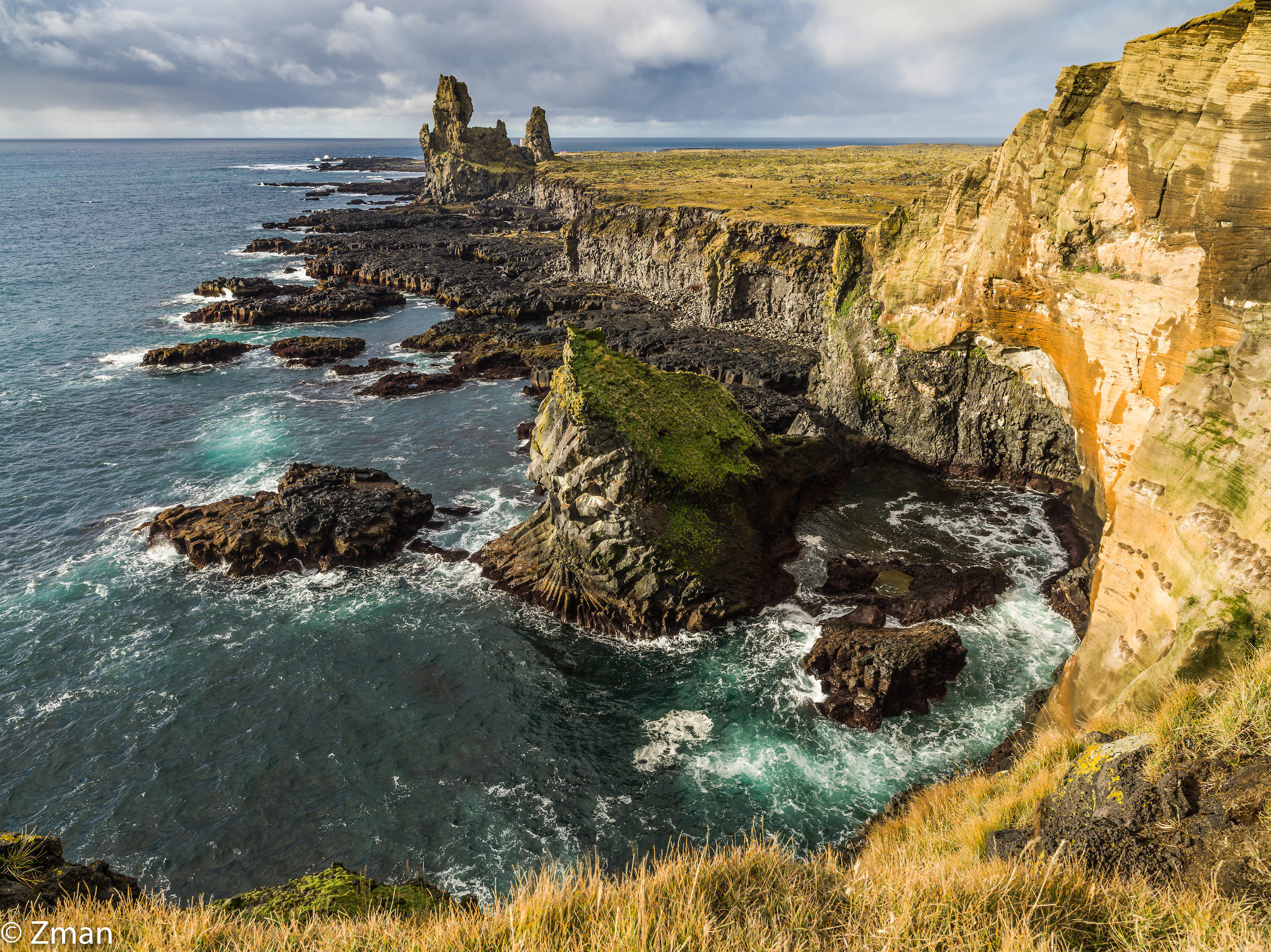 Stack di mare di Lóndrangar