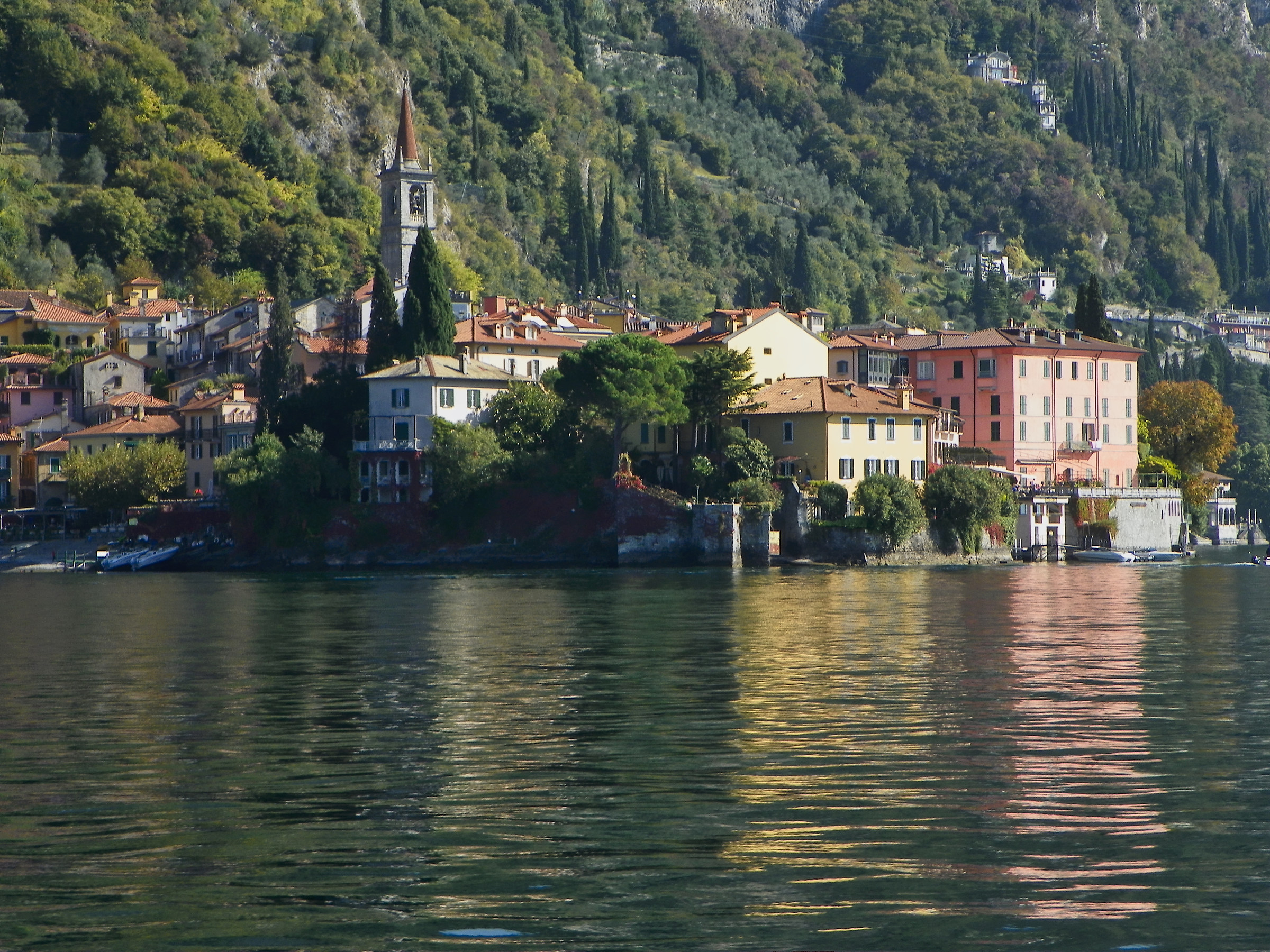 Borgo di Varenna - lago di Como