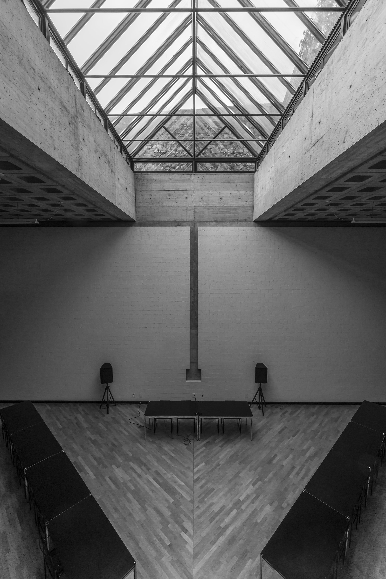 Lugano - Biblioteca Salita dei Frati - Monochrome