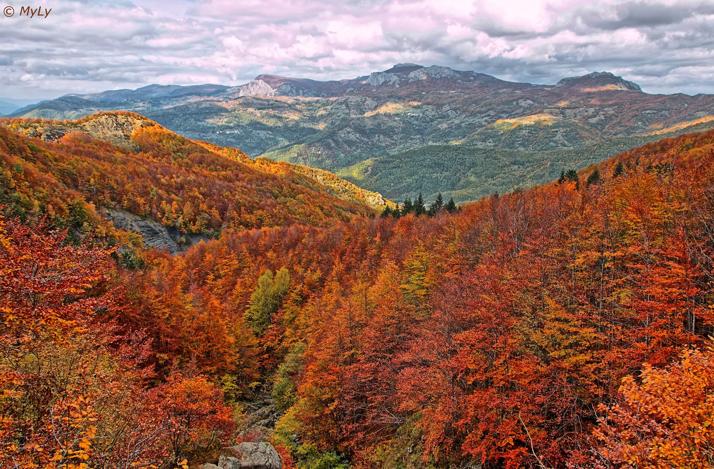 Ottobre è quasi matto, ma nessuno gli fa il ritratto