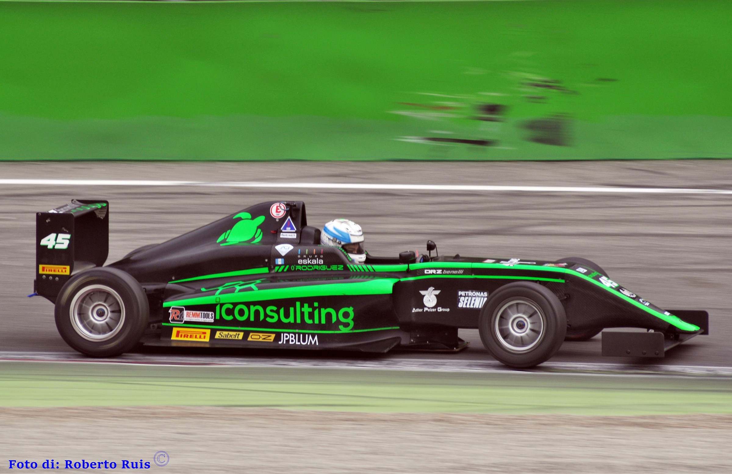 Tatuus F.4 - Team DRZ Benelli - Rodriguez Wright J.
