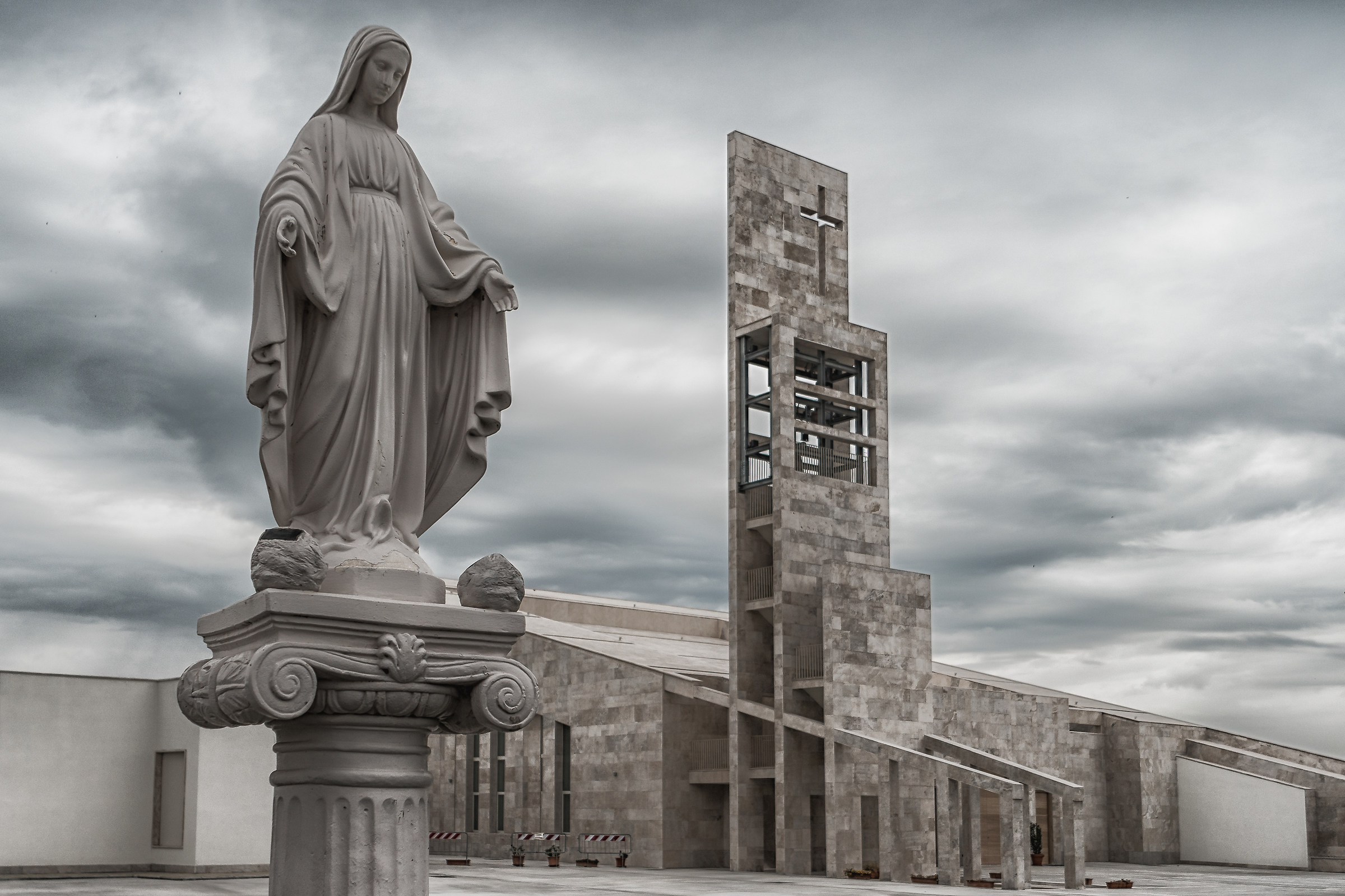 Roma - Parrocchia Santa Teresa di Calcutta