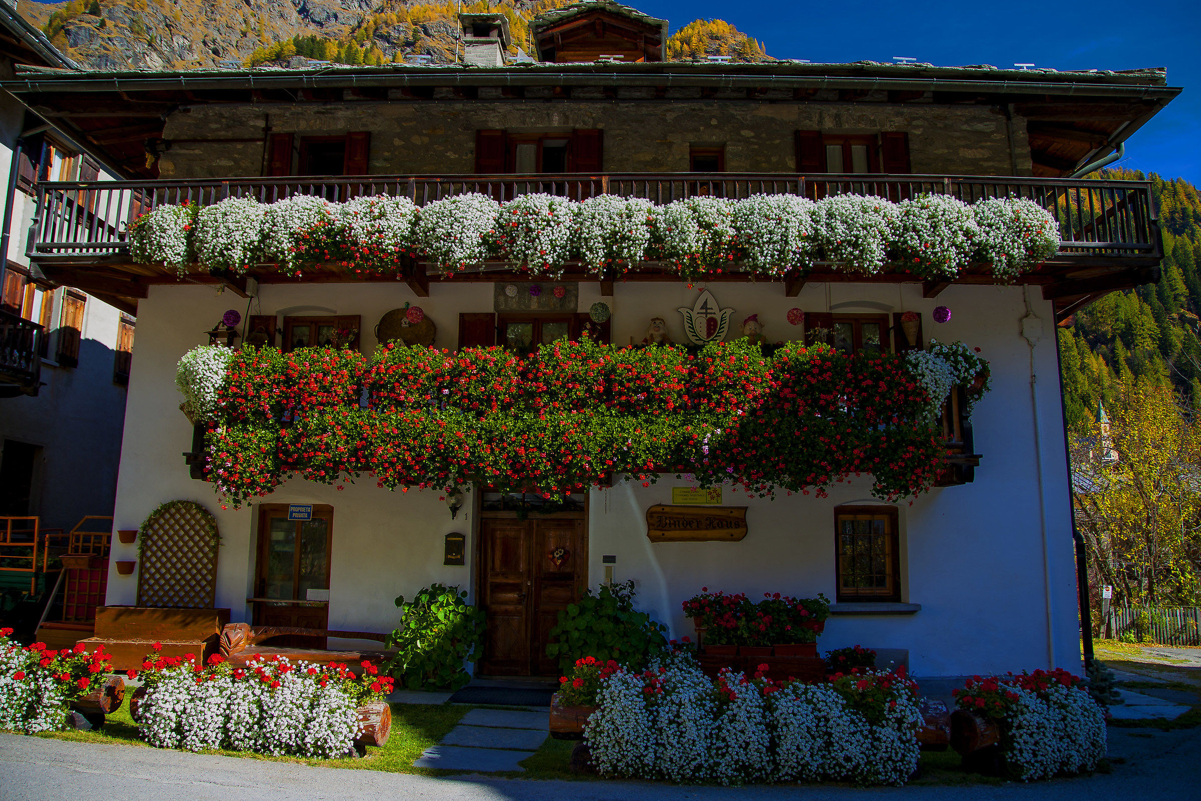 First prize flower house (Gressoney)