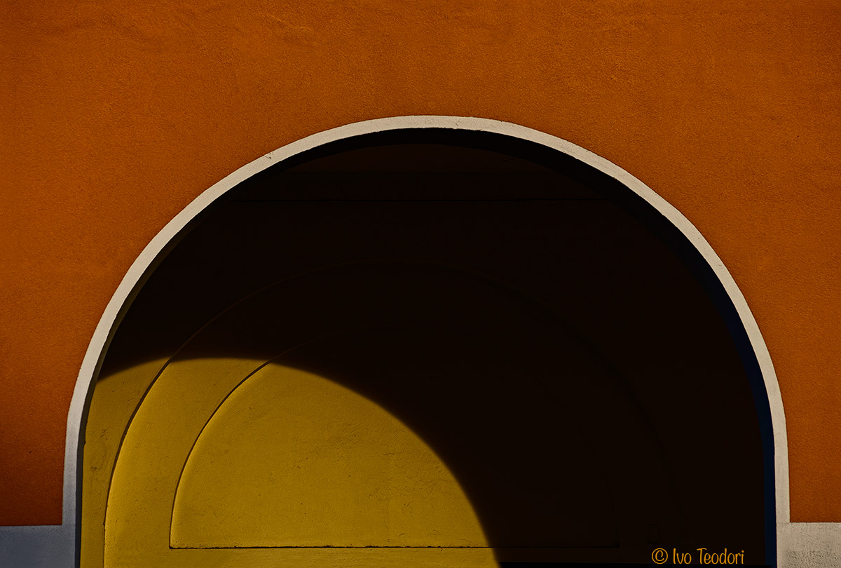 Tresigallo metaphysical city.