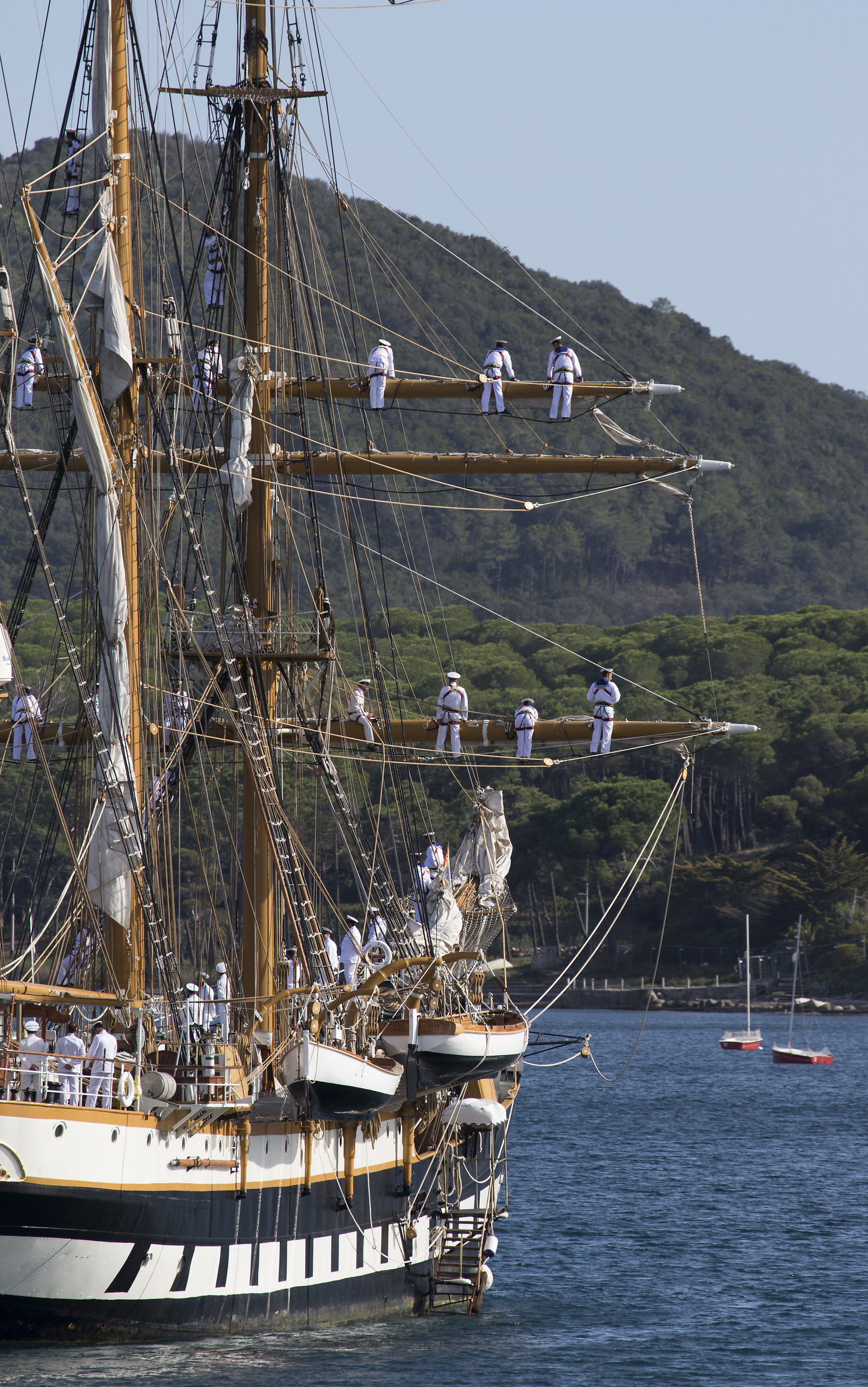 palinuro to pèortoferraio