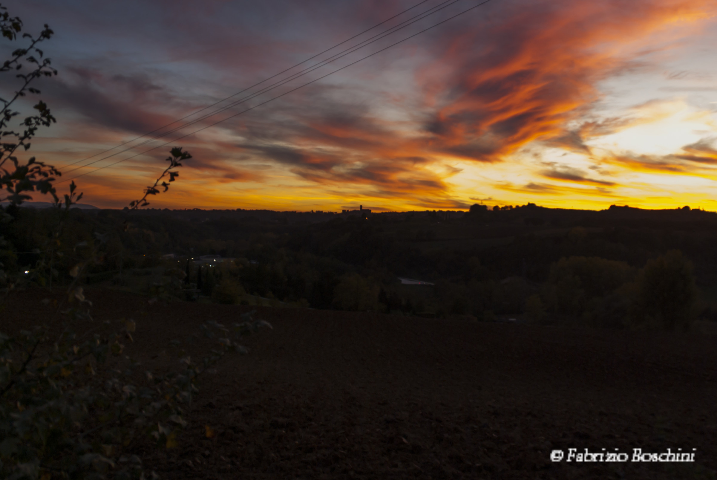 tramonto sulle colline