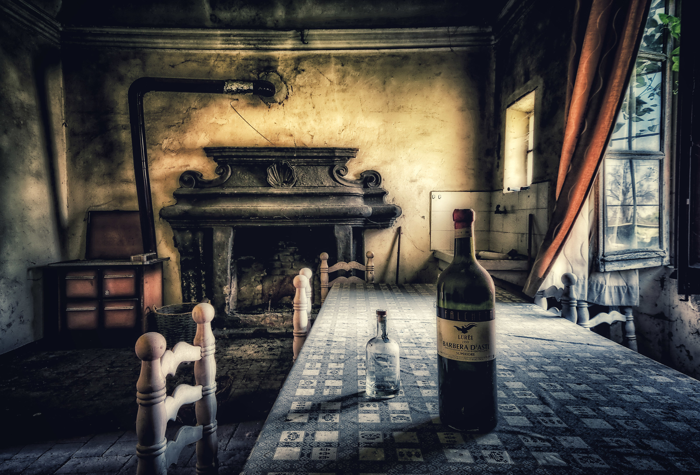 Abandoned farmhouse M.