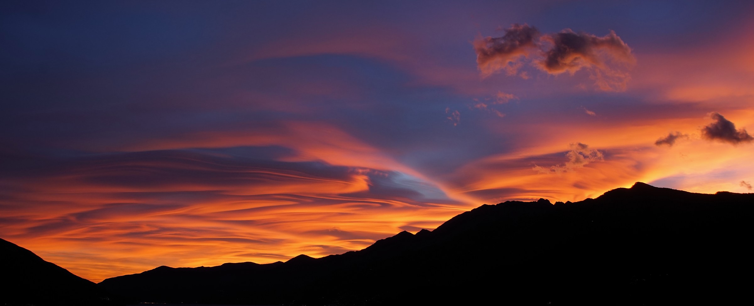 Tramonto visto da Locarno Monti