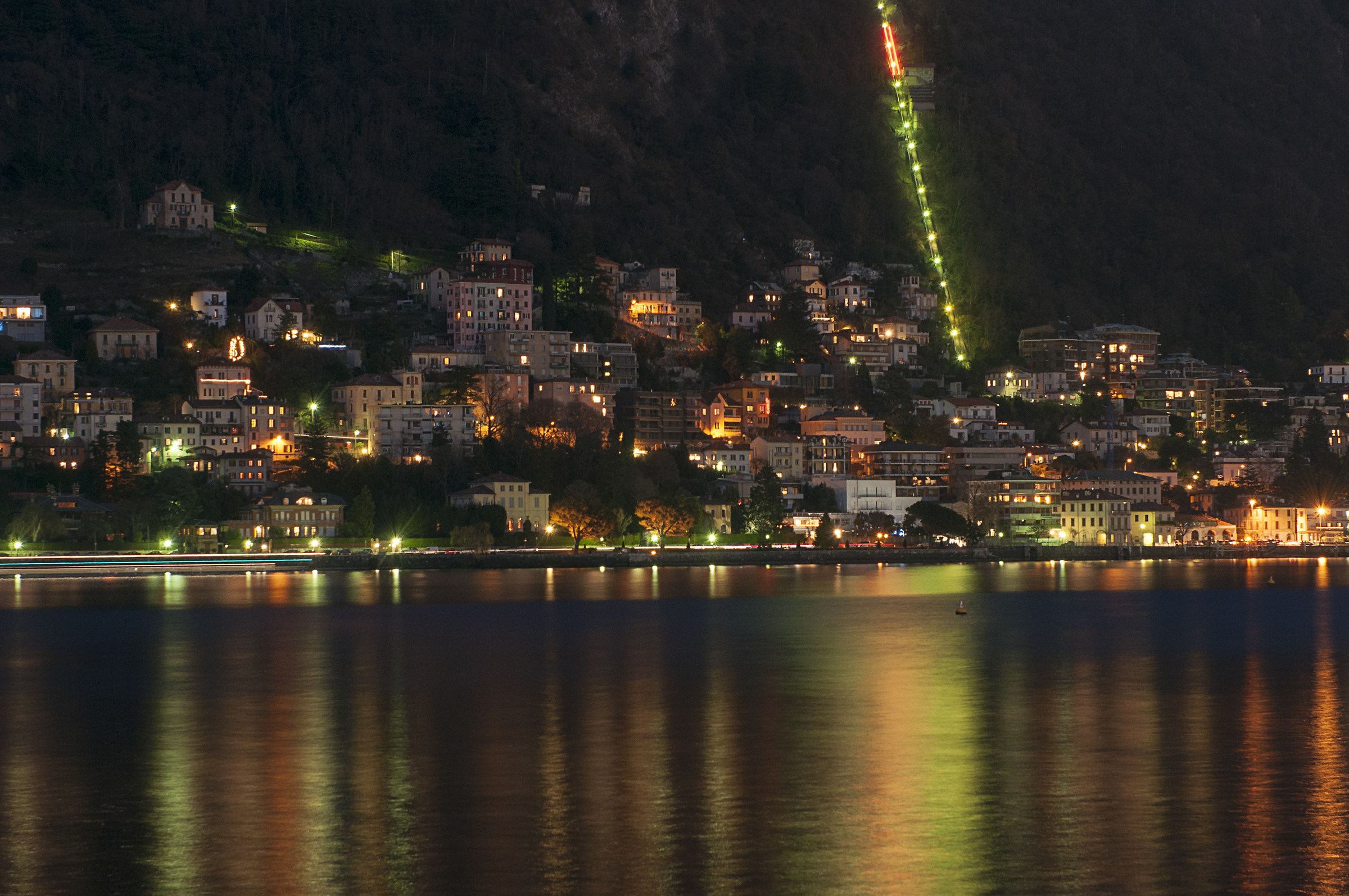 lake como at night