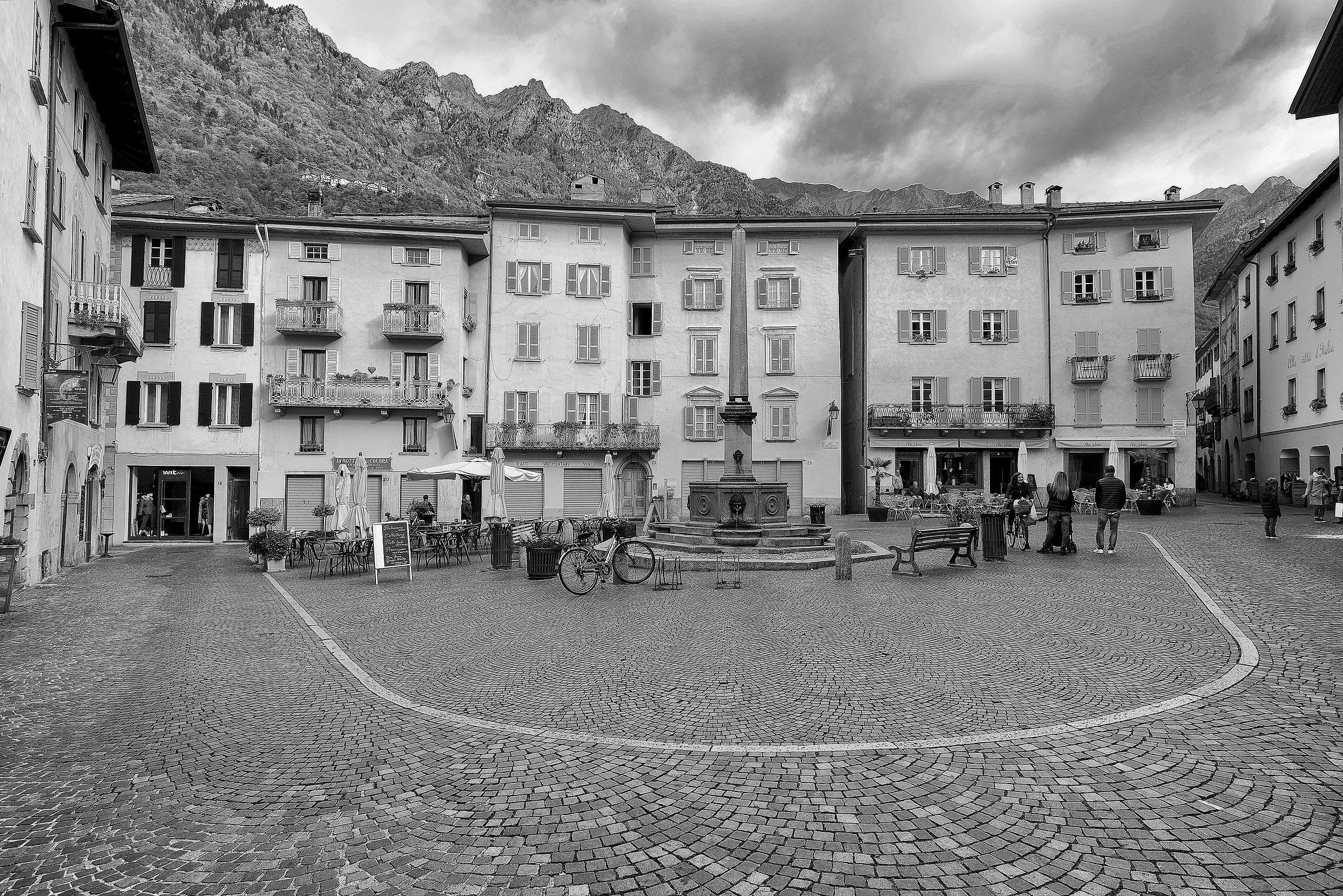 Piazza a Chiavenna
