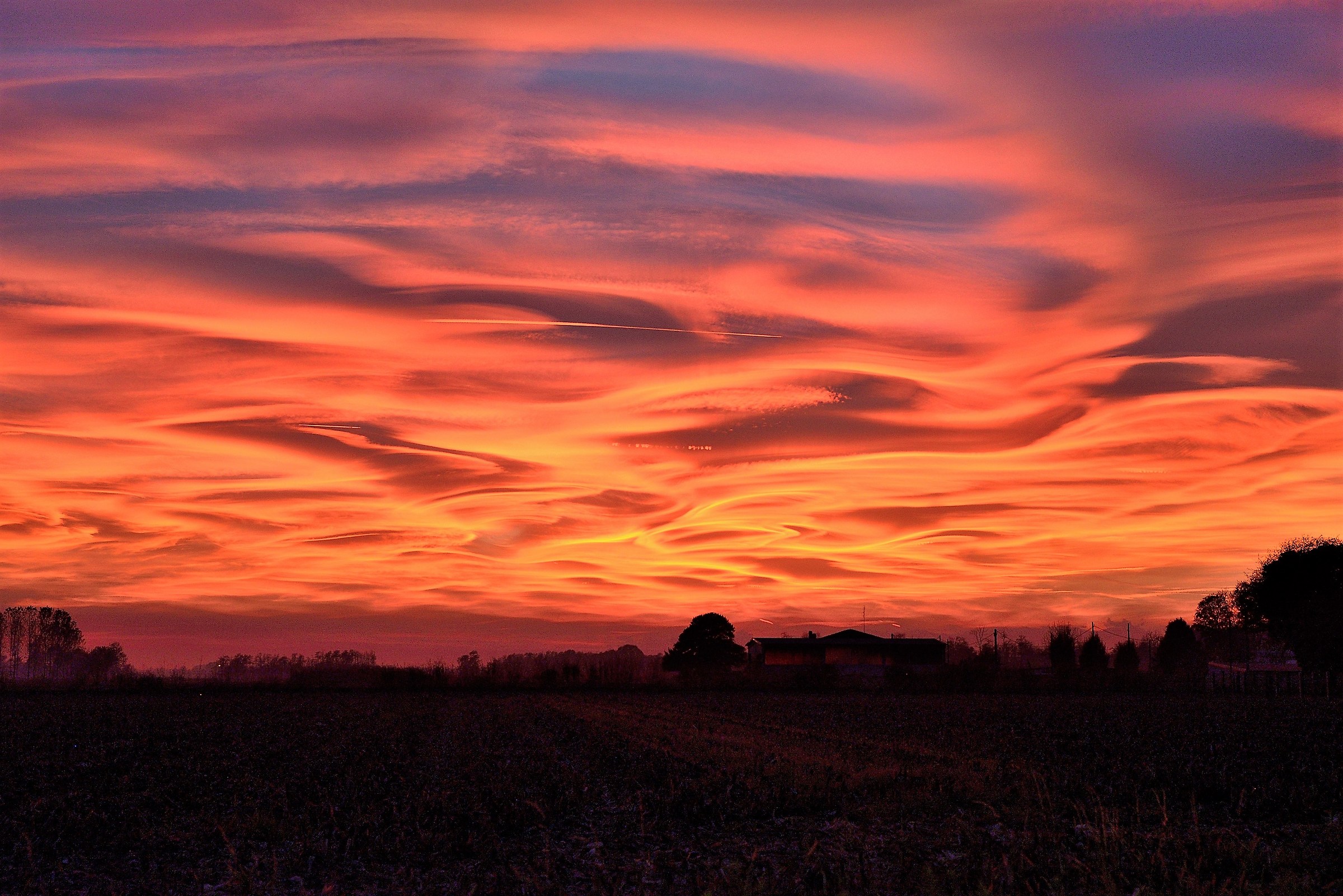 nubi lenticolari al tramonto 2