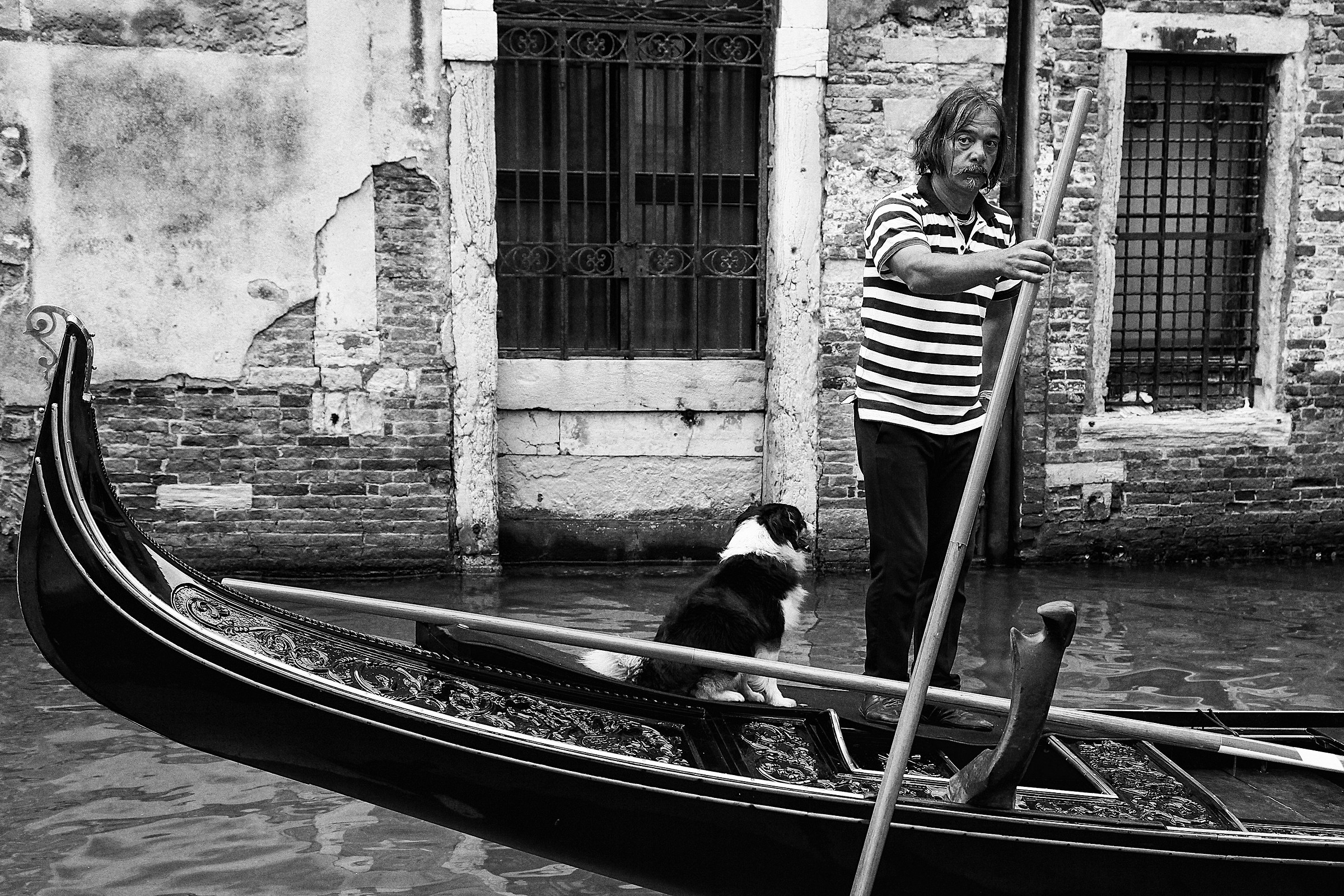 A half gondolier
