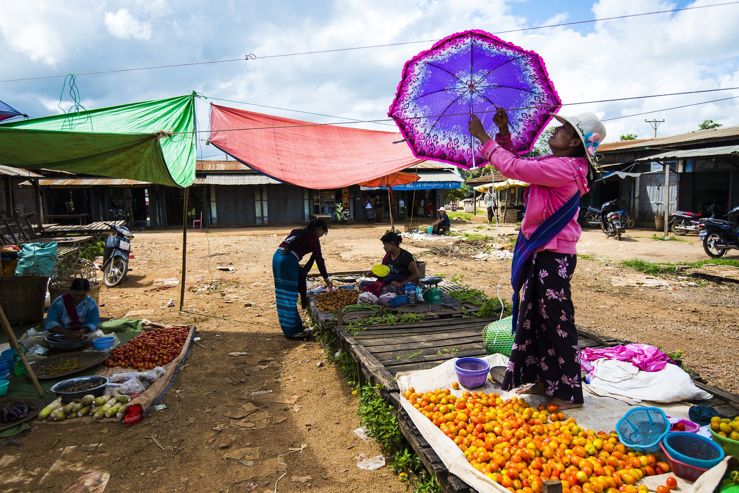 myanmar - heho market