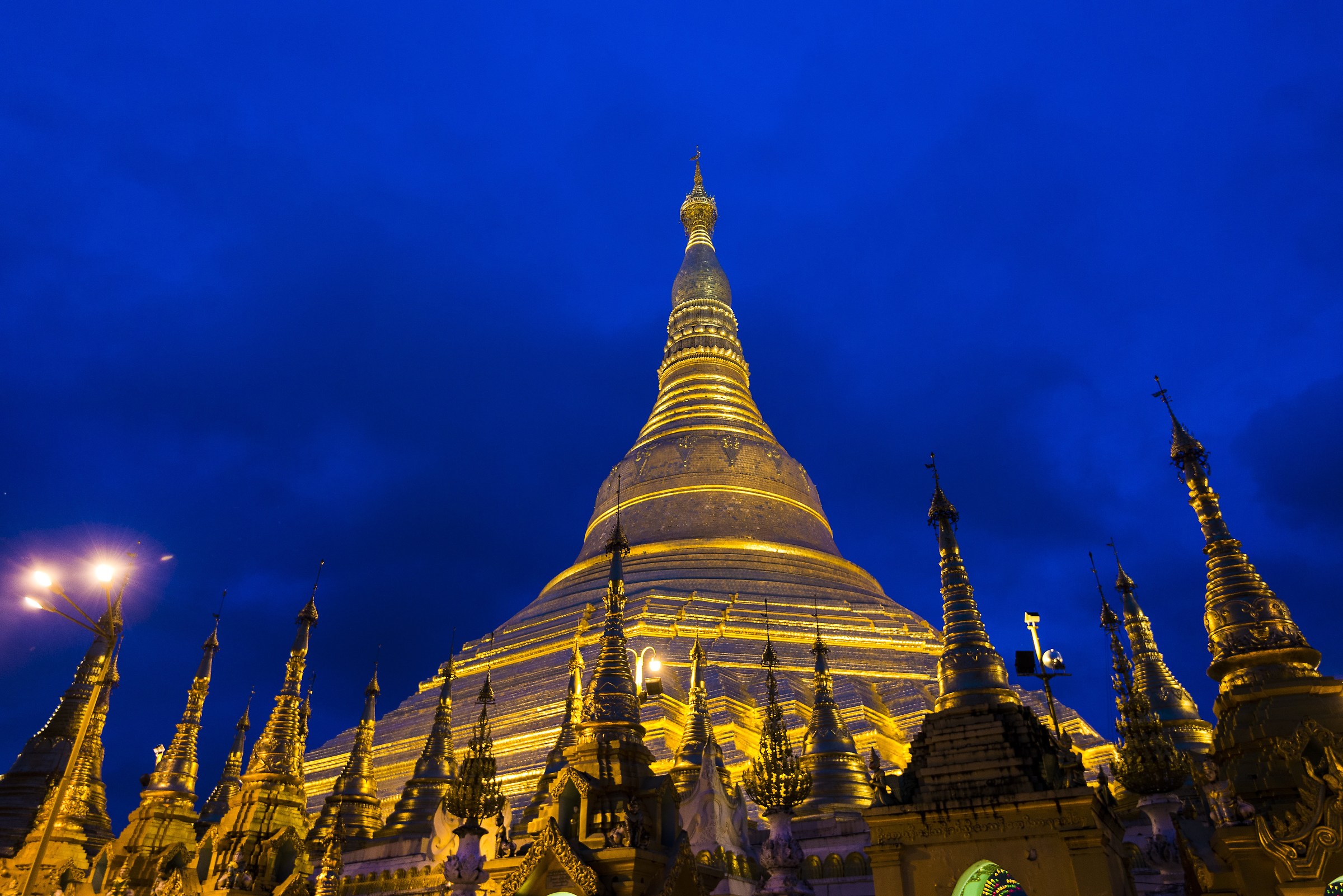 myanmar - yangon - pagoda shwedagon