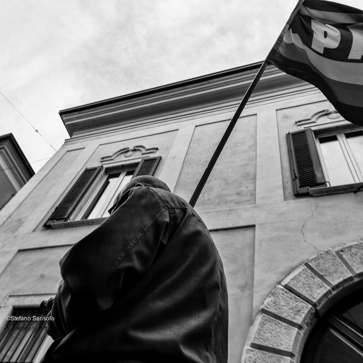 marching for the welcome - manifestation