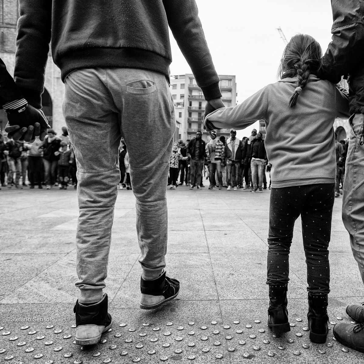 marching for the welcome - manifestation