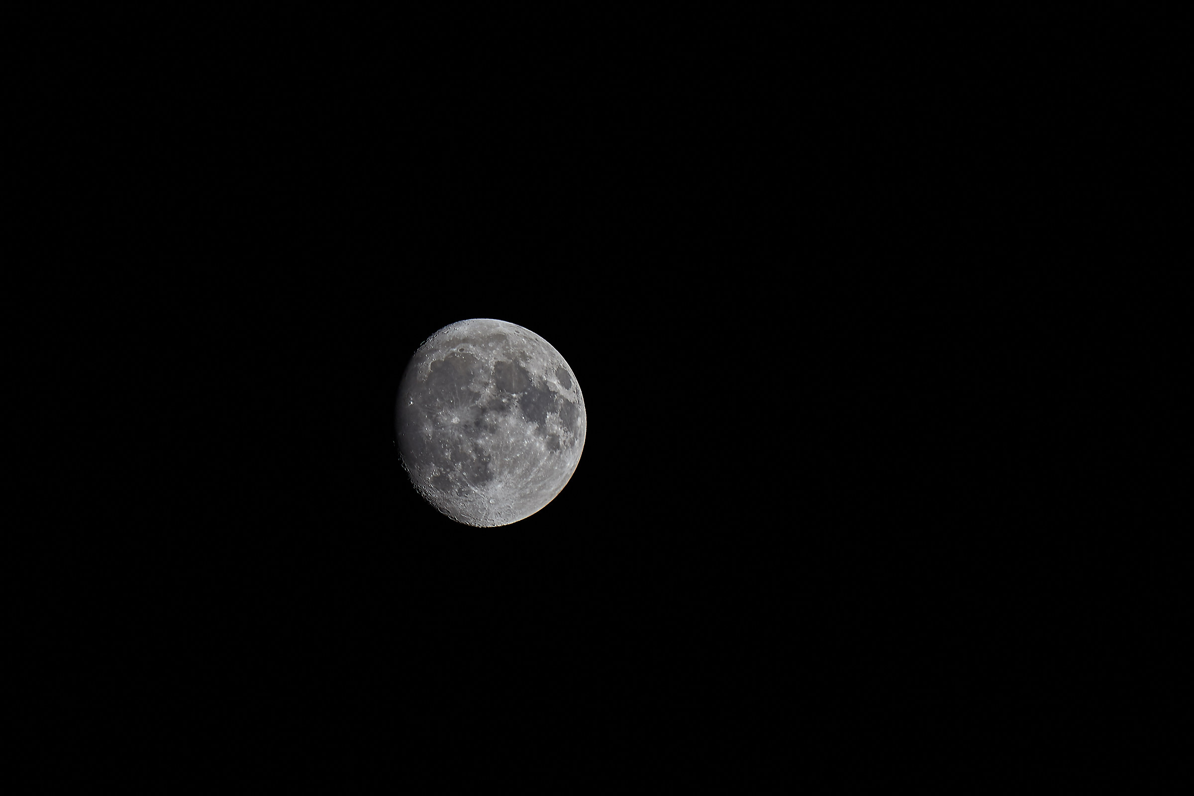 Moon with 50-500 sigma
