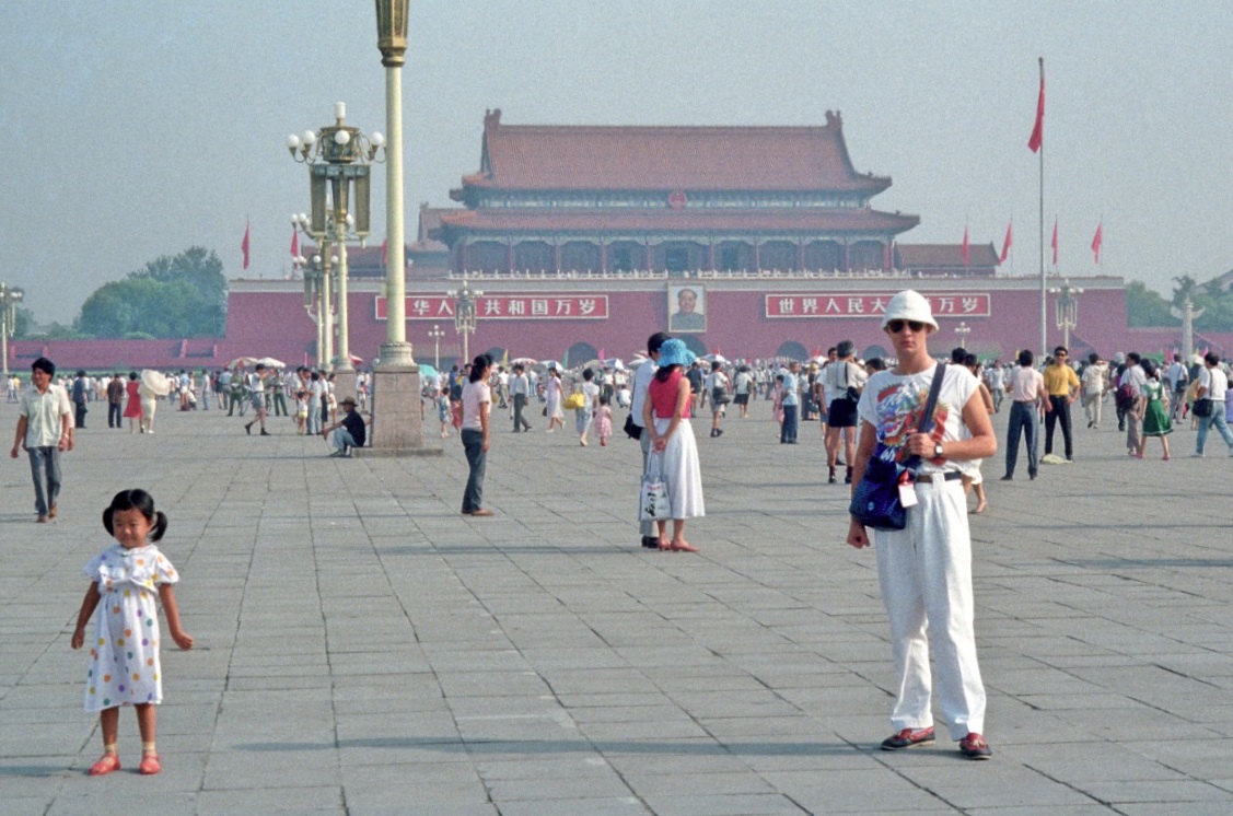 piazza Tienanmen 14 mesi dopo il massacro