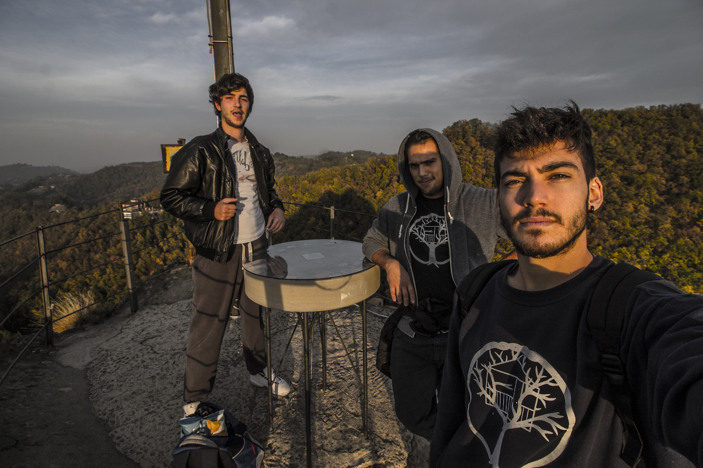 Friends at the top of Roccamalatina's Sassi