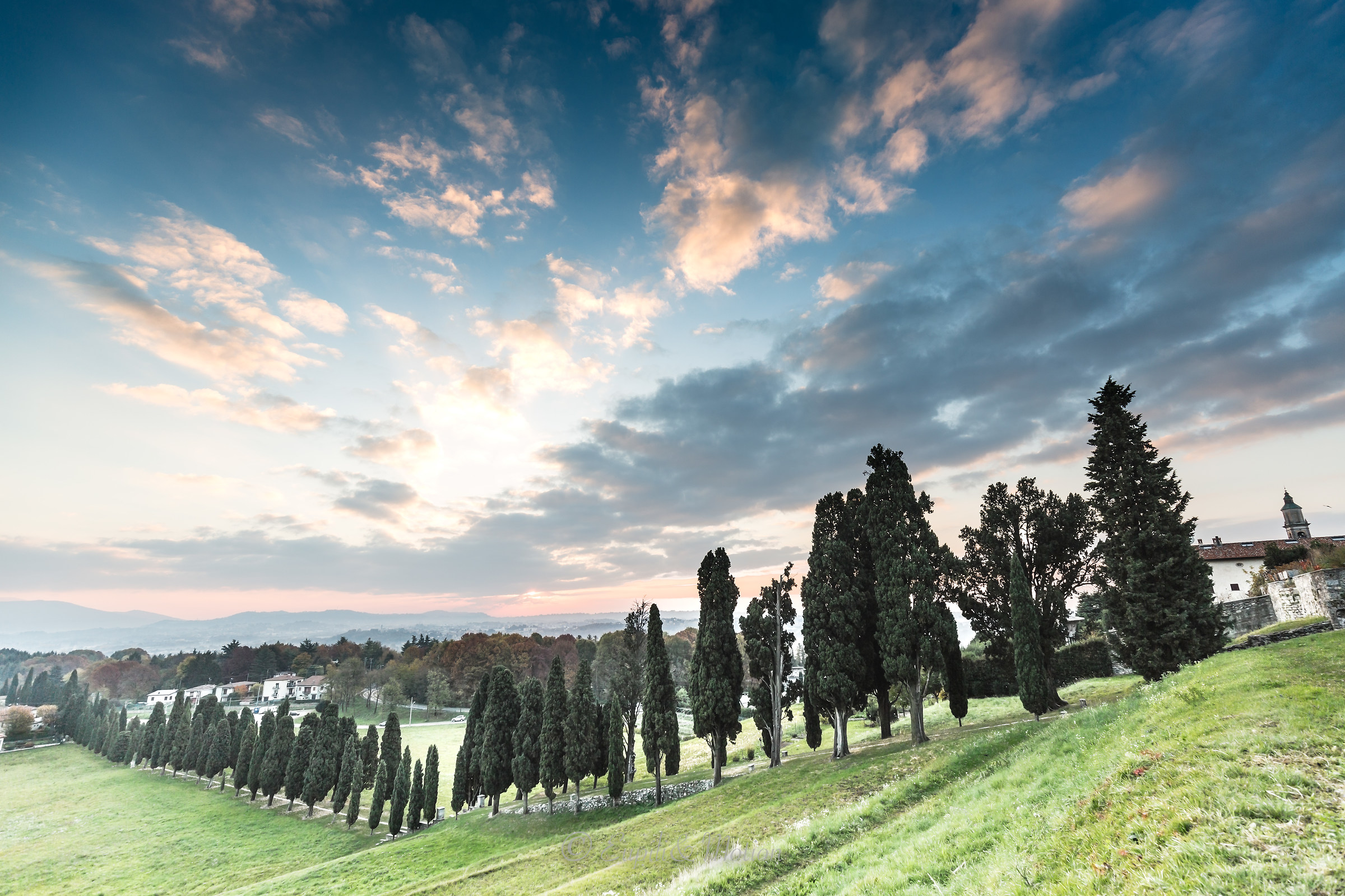 Cypress Avenue - Inverigo