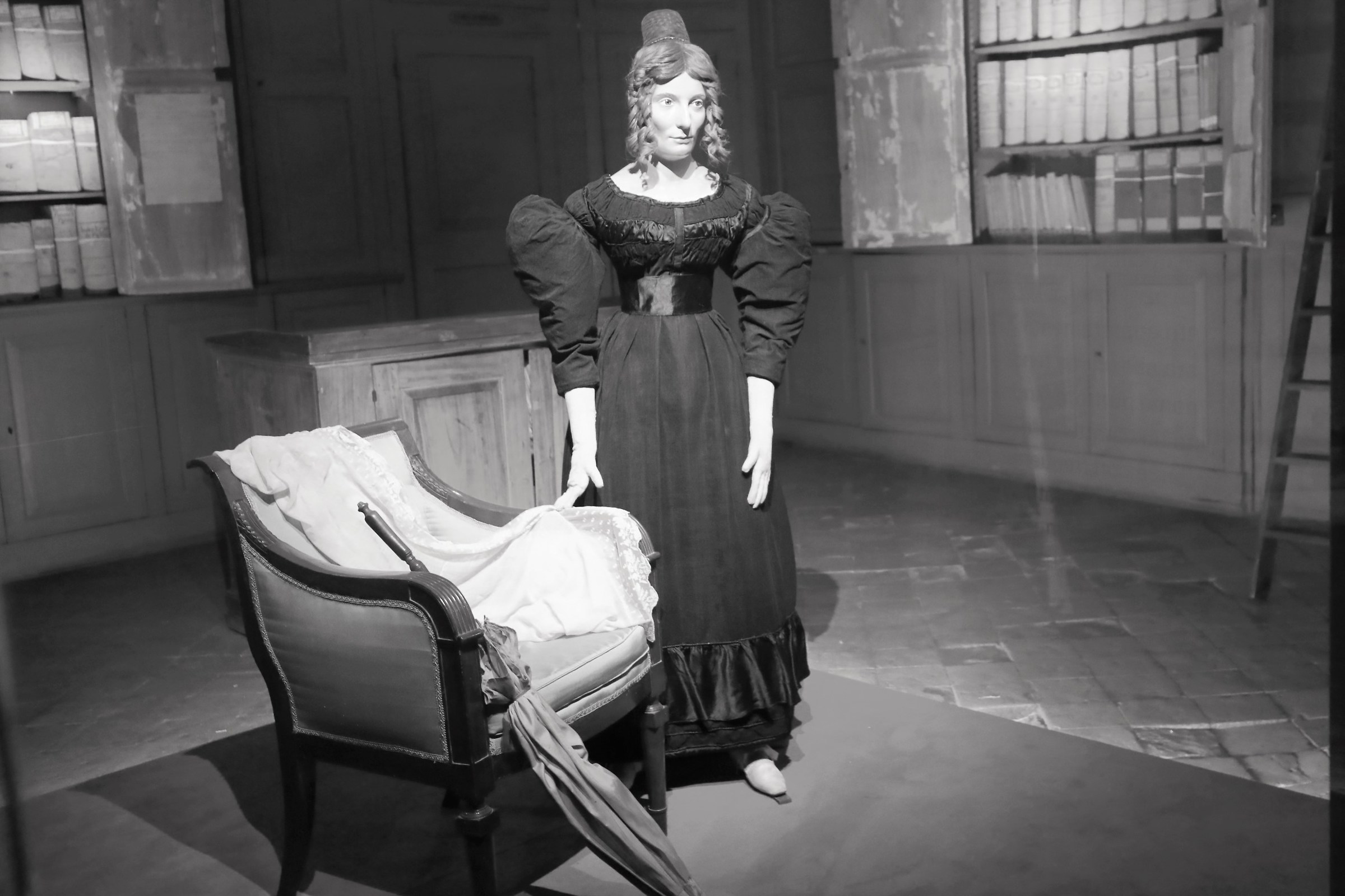 Imola: Palaz. Tozzoni: Contessa Orsola Tozzoni mannequin