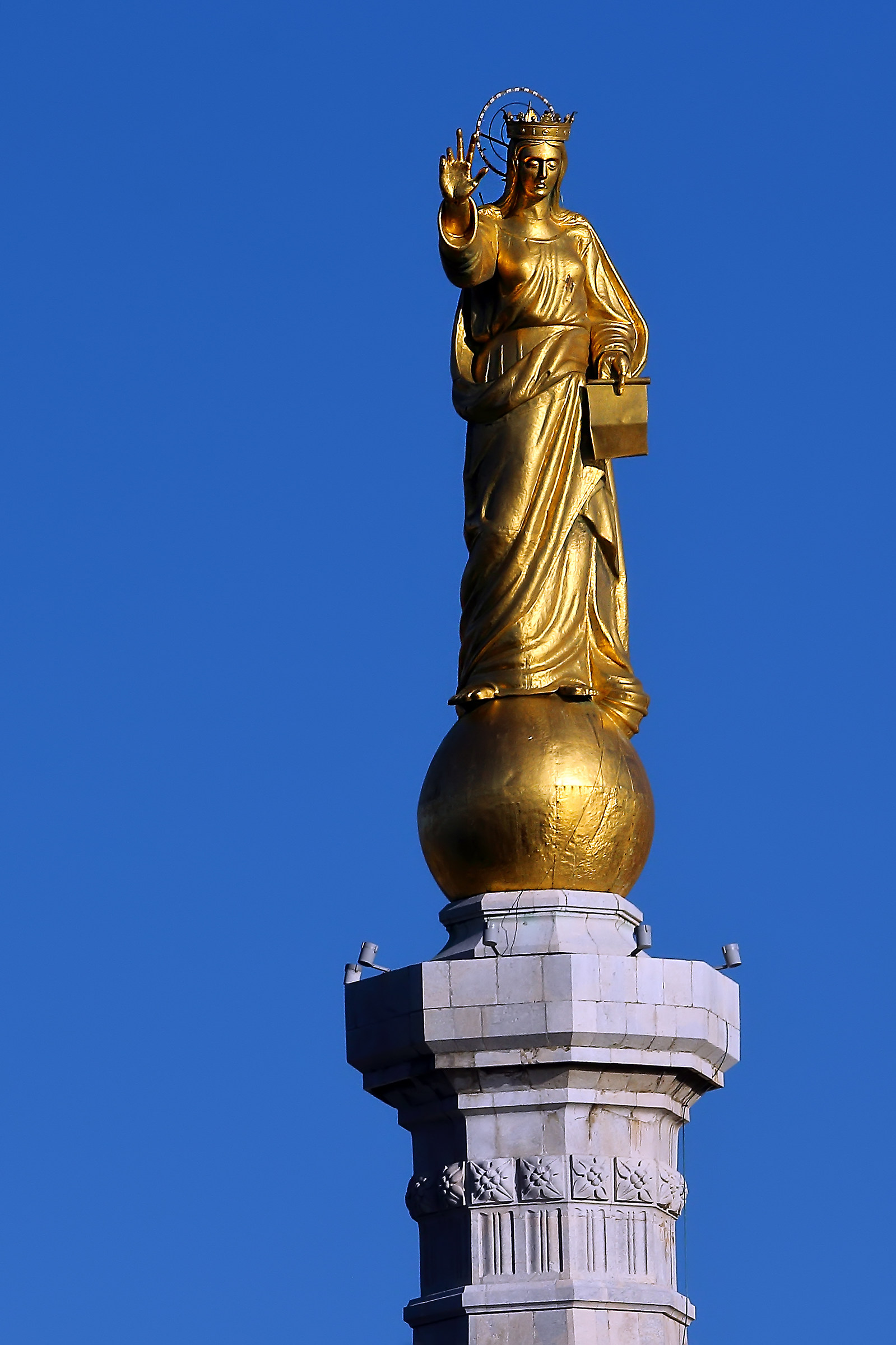 Modonna of Strait Messina