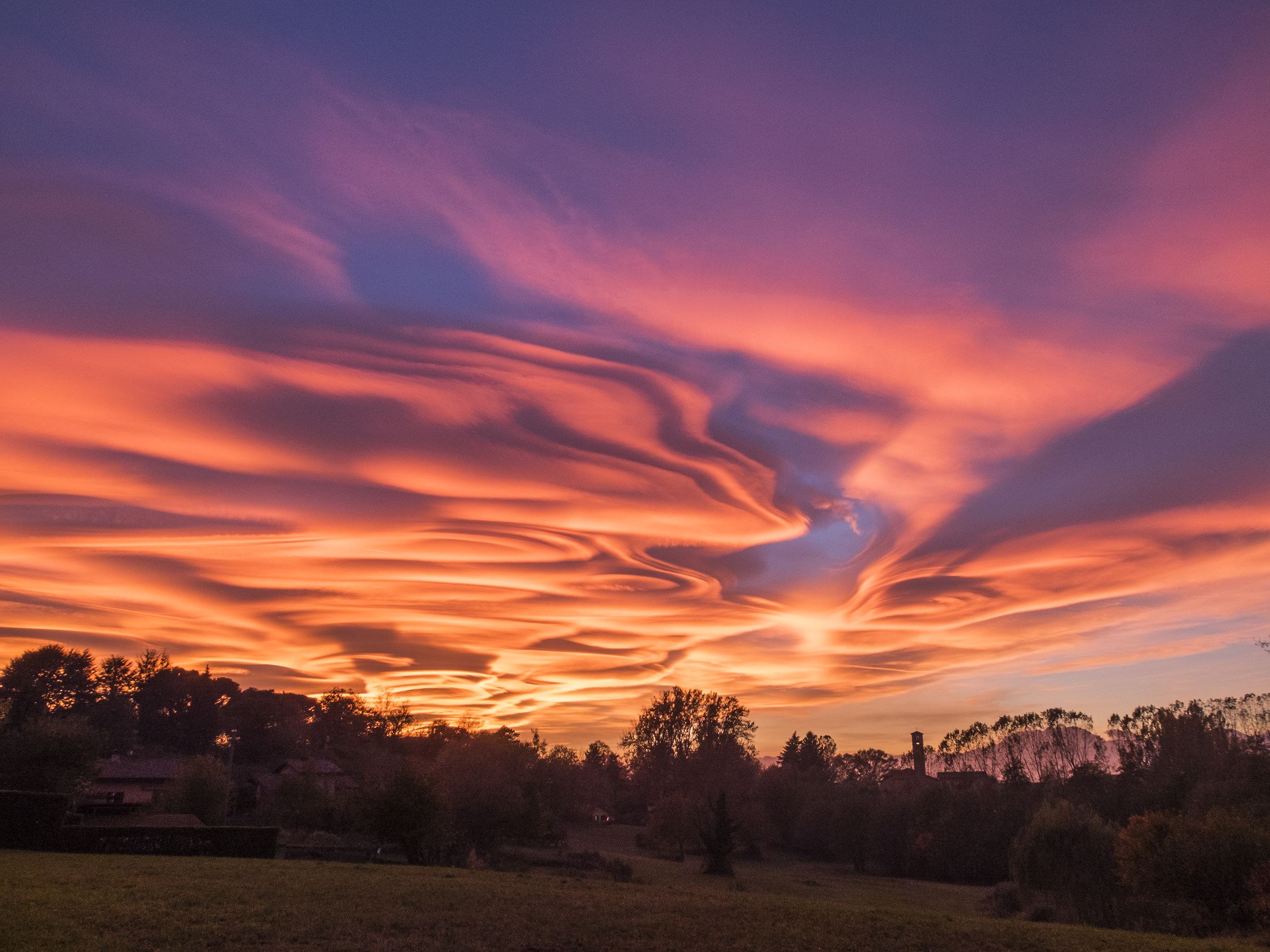 lenticular sunset
