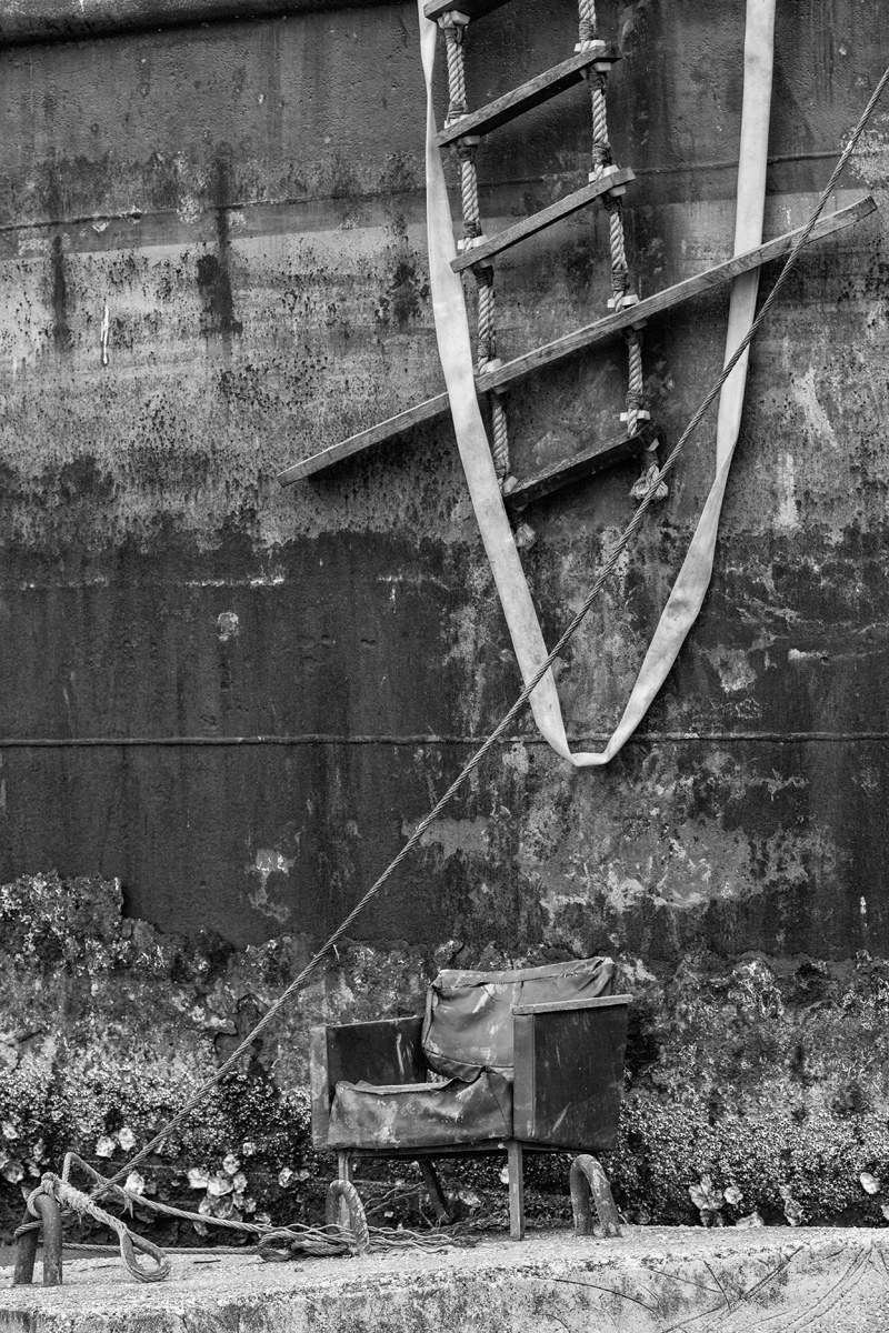 Navi abbandonate in darsena