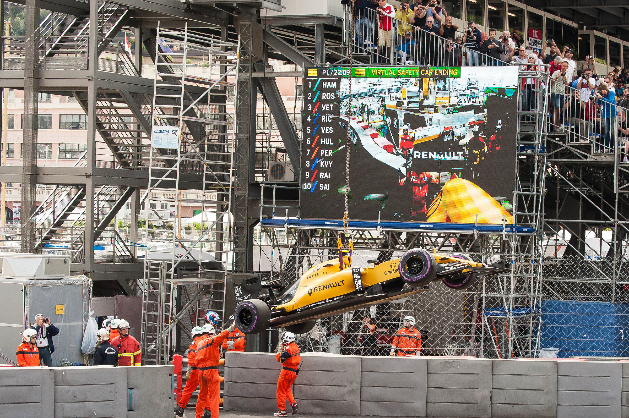 Renault at Montecarlo GP 2016 (Palmer)