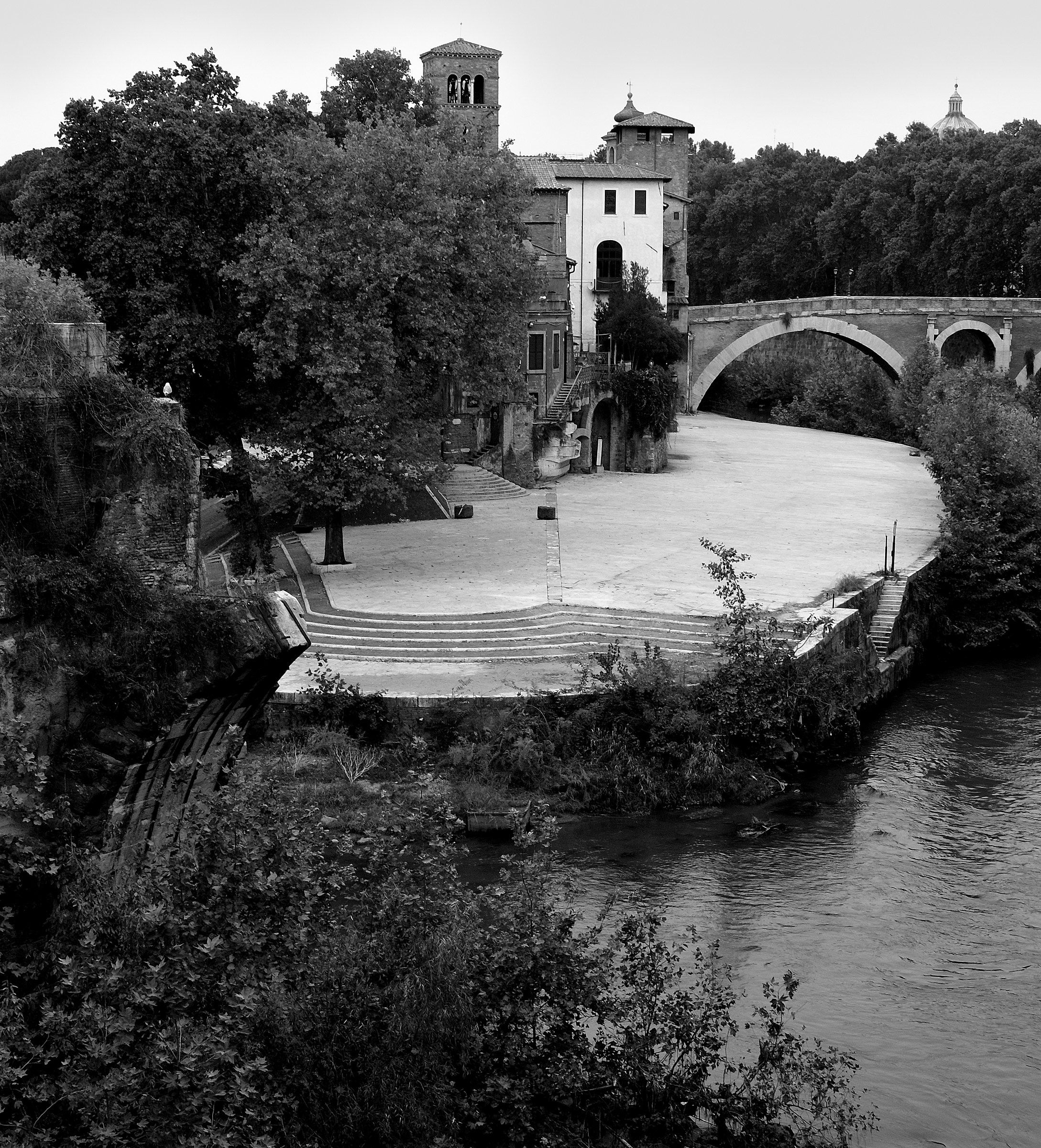 Tiberina Island in Rome