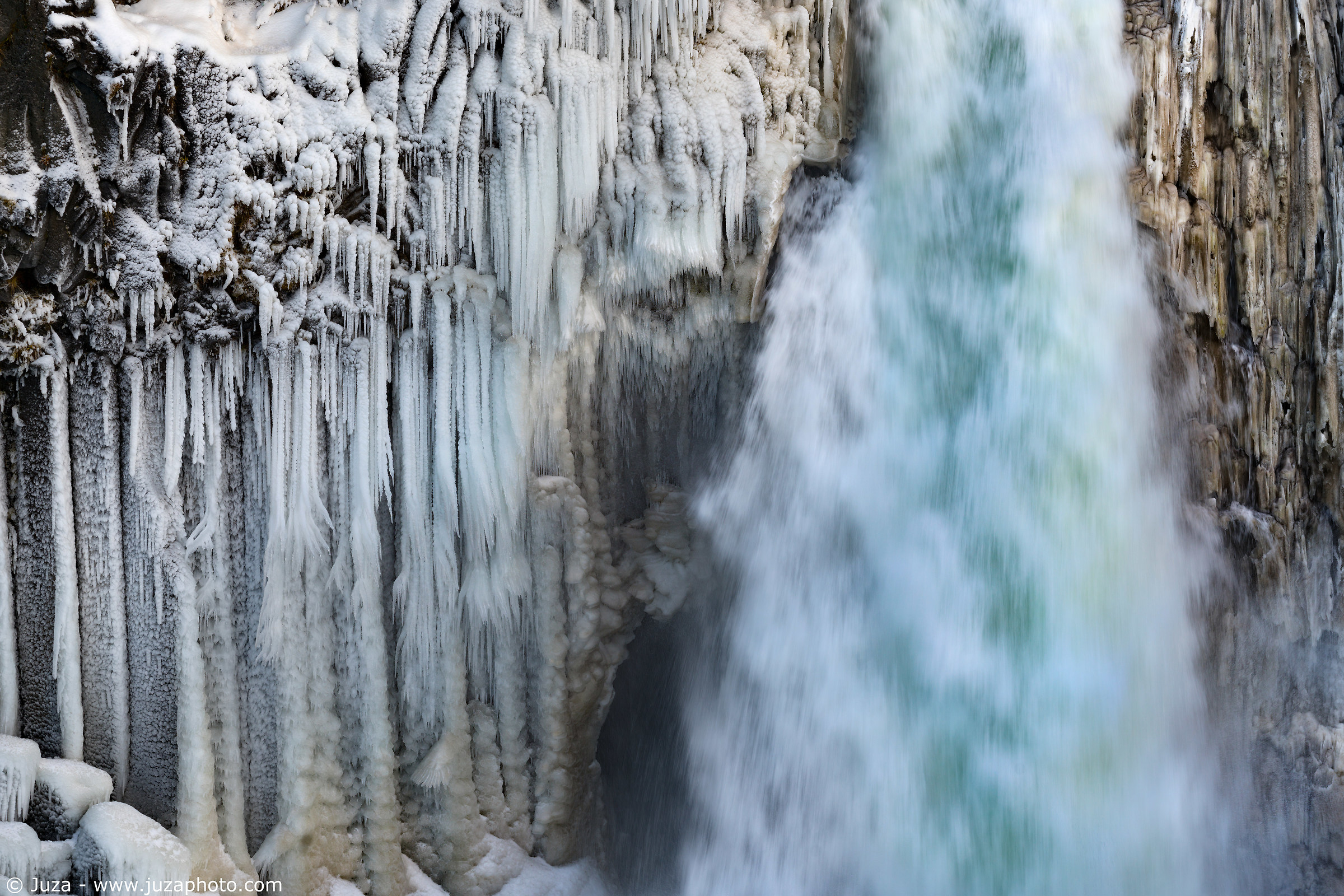 Detail of Aldeyjarfoss