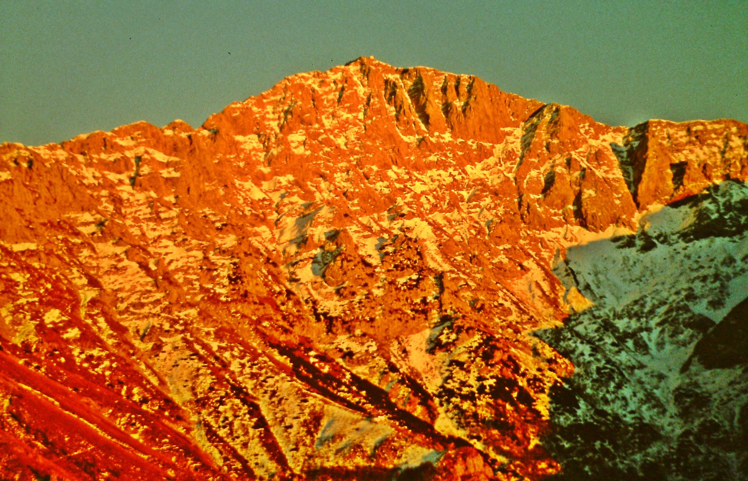 824 - the glory of autumn in lonely places