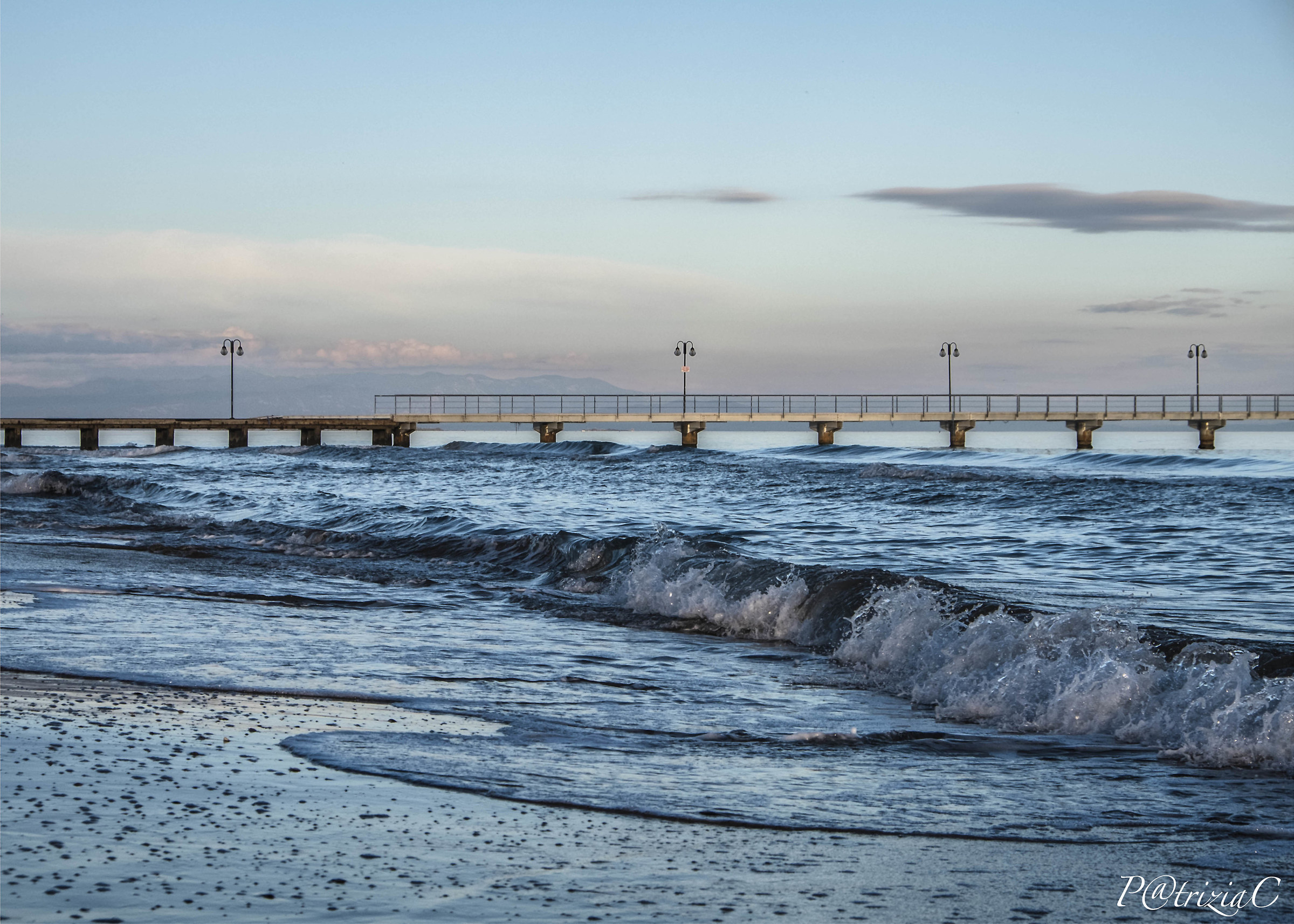 ... sea of ??A-sea ...