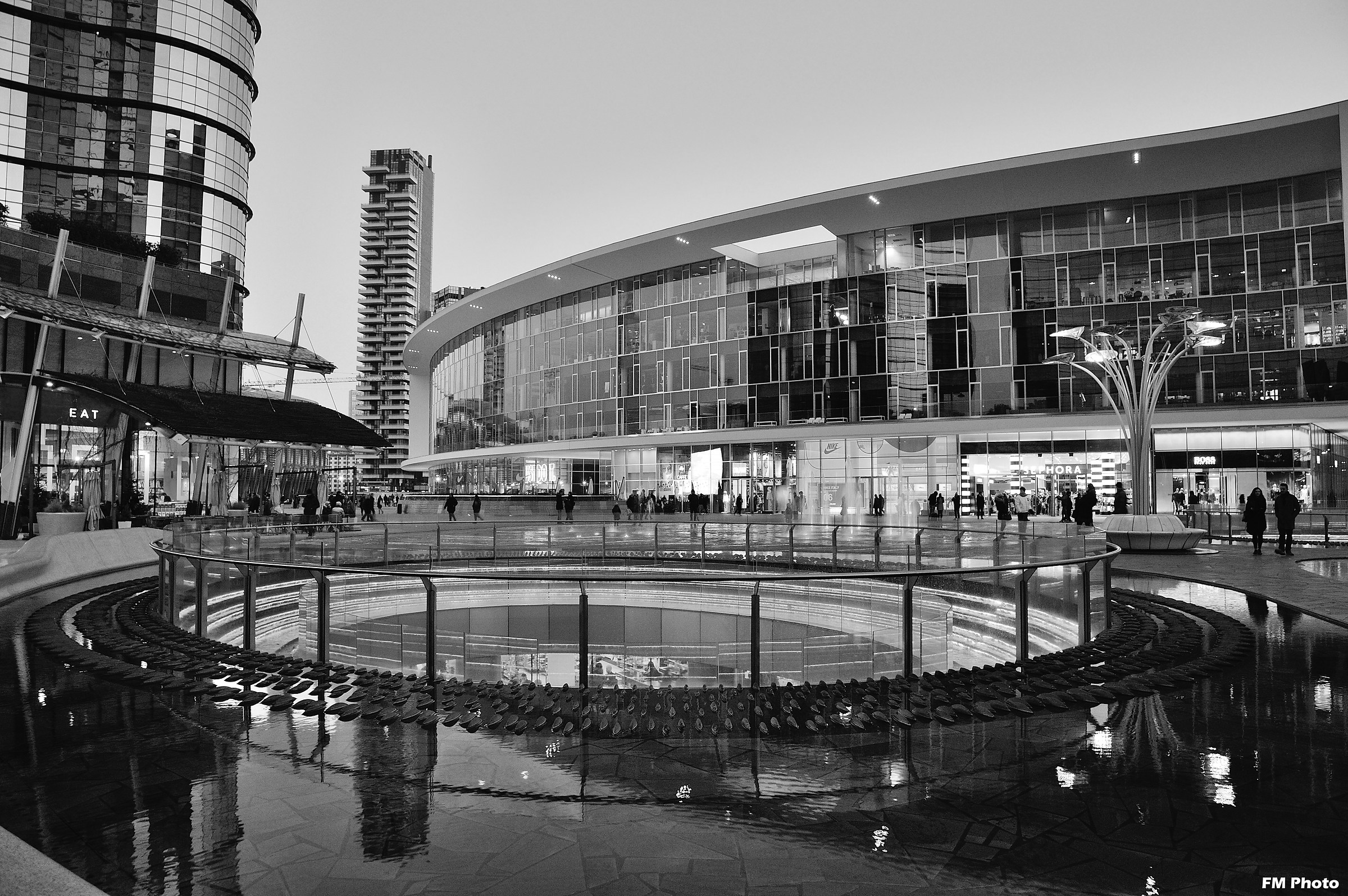Piazza Gae Aulenti
