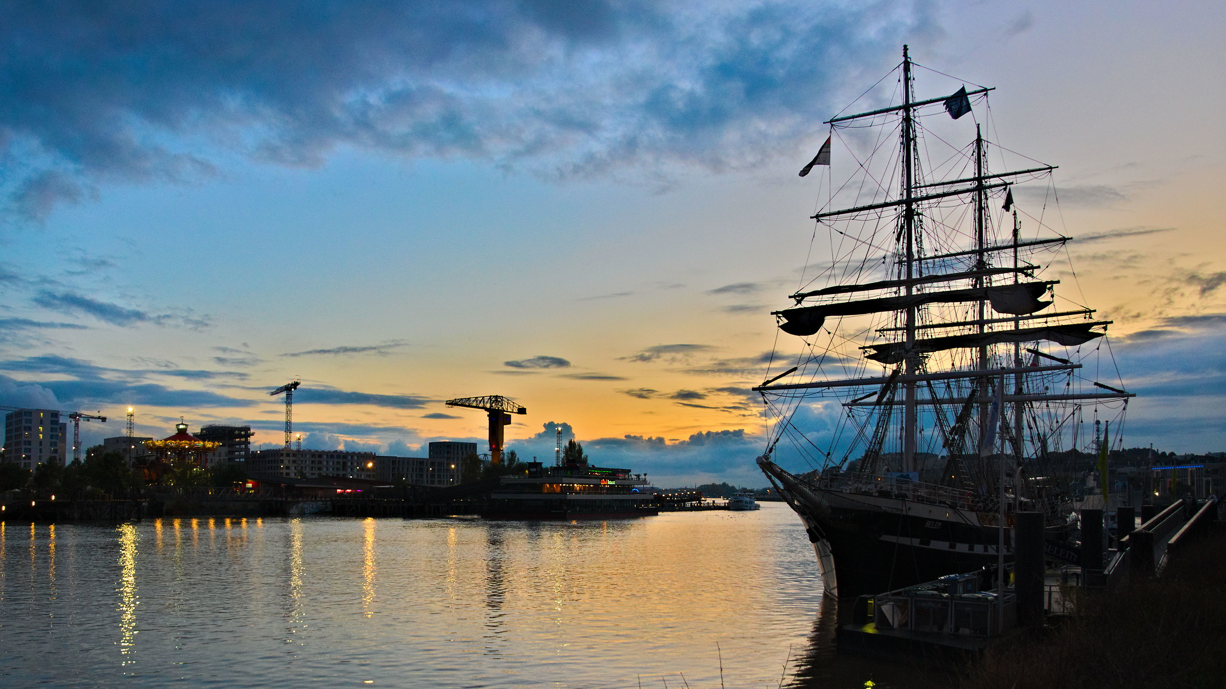Fine di una lunga giornata per il Belem