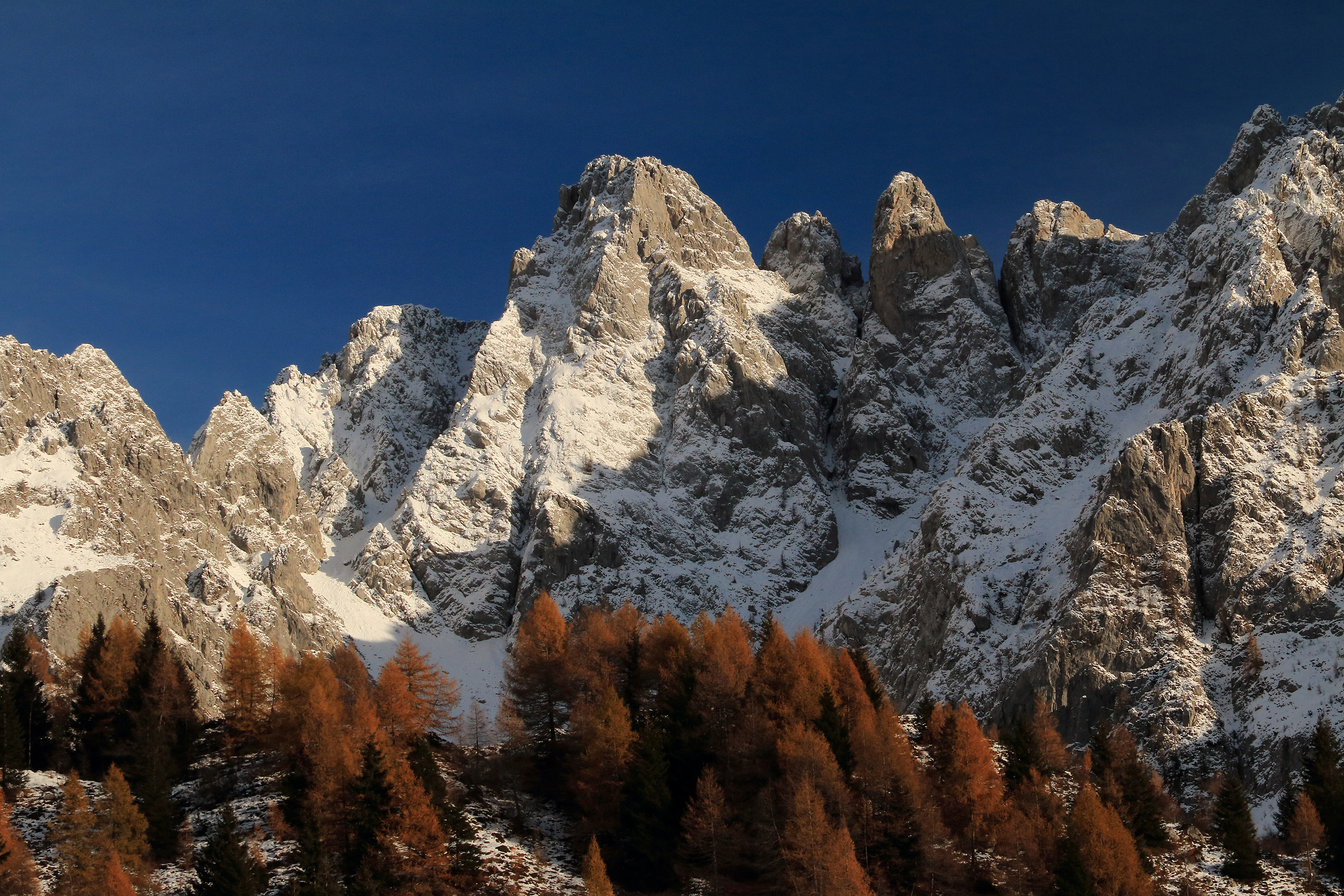 the pinnacles of the Mengol